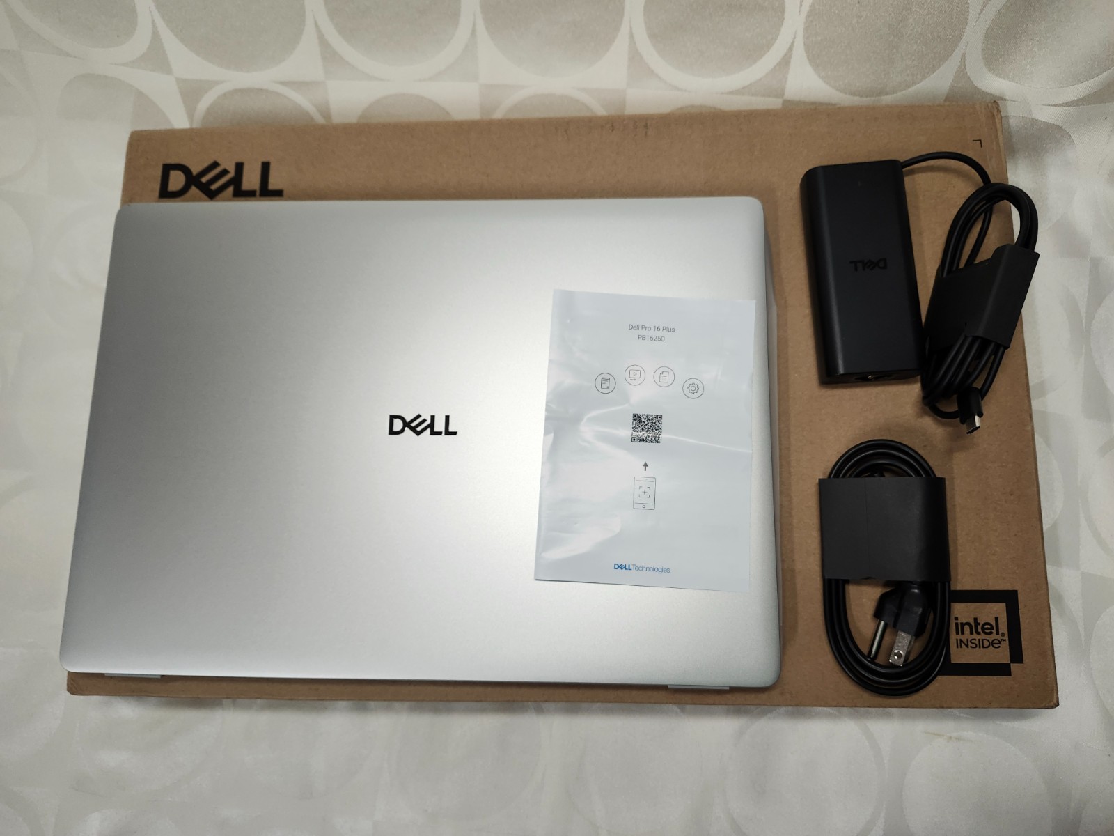 Dell Pro 16 Plus PB16250 16” laptop: Ultra 5 235U 4.9GHz CPU, 32GB RAM 256GB SSD