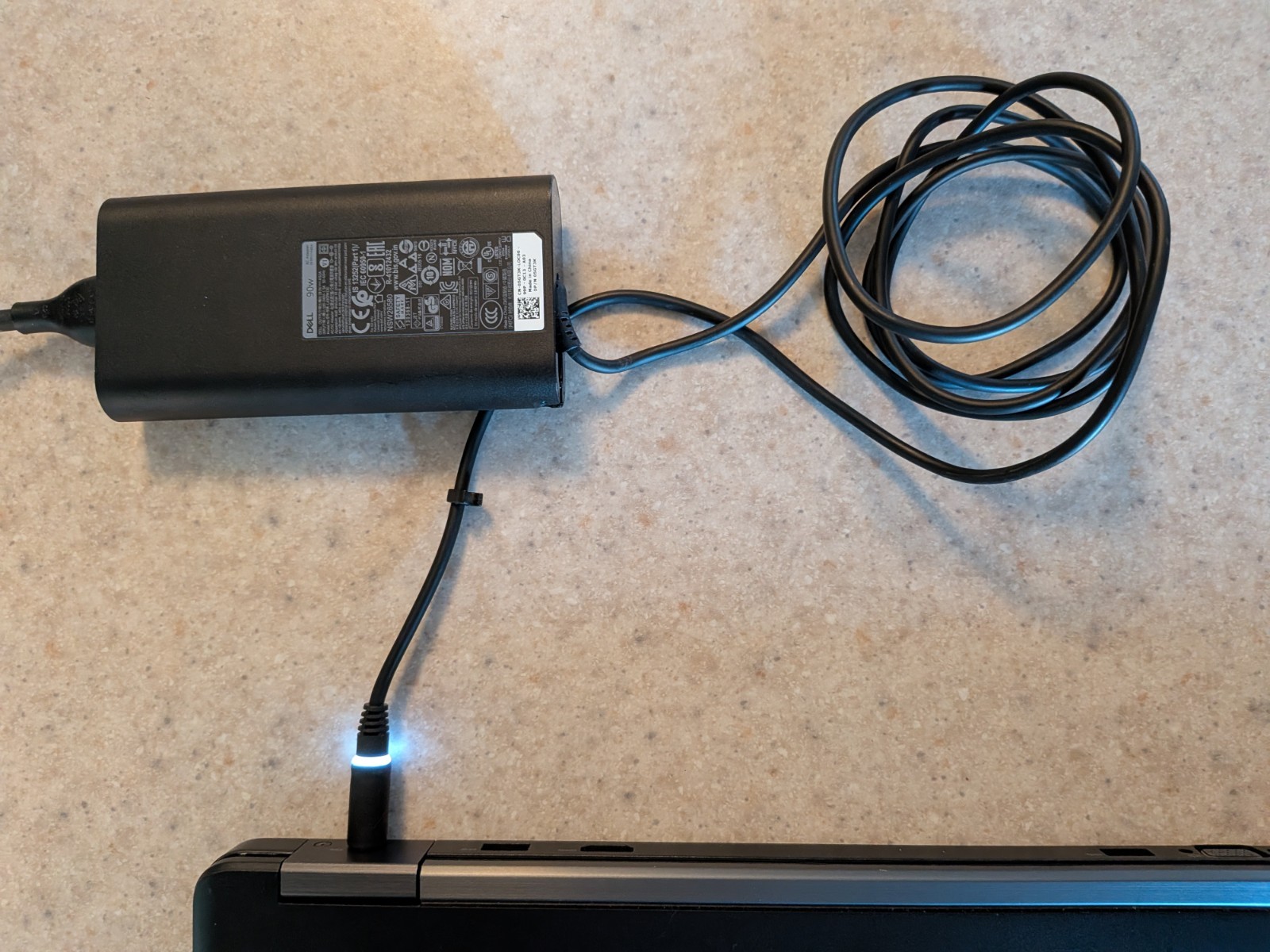 Dell Latitude E5550 Laptop 16GB RAM 2TB SSD W10P New Battery + Power Cord -NICE!