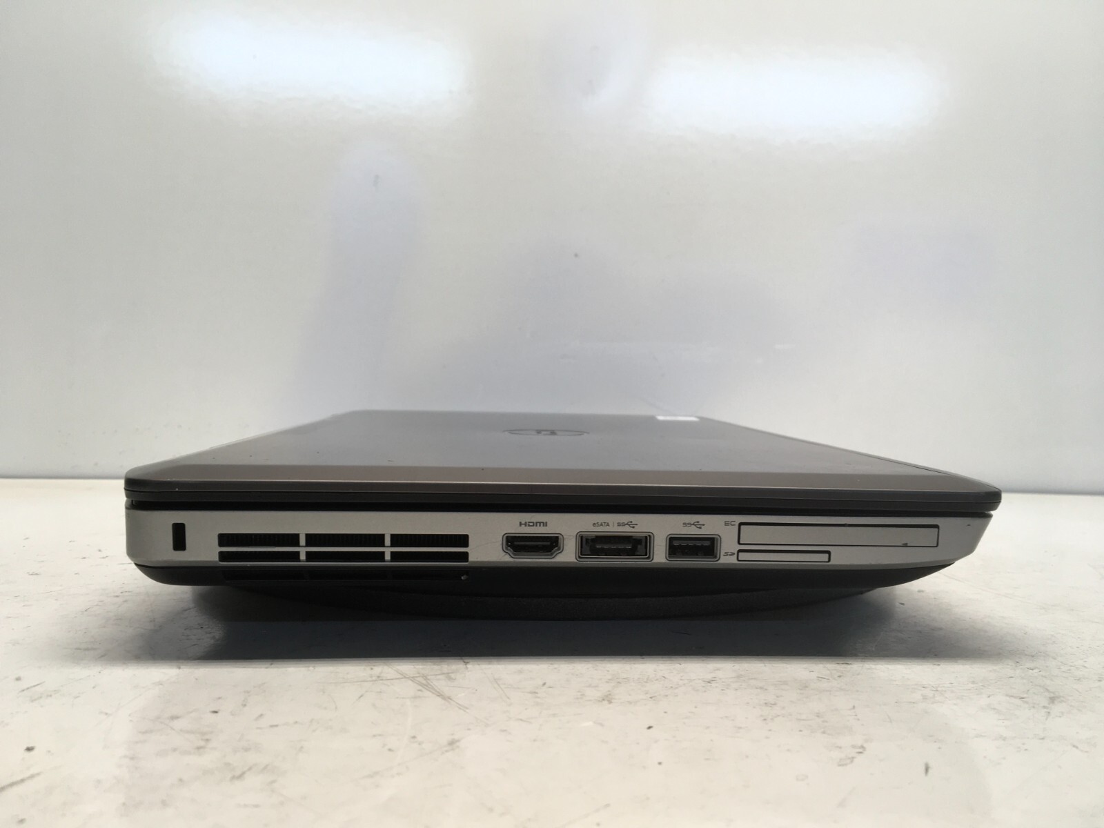 Dell Latitude 5530 Intel i5-3210M 2.5GHz 4 GB NO HDD No Batt READ