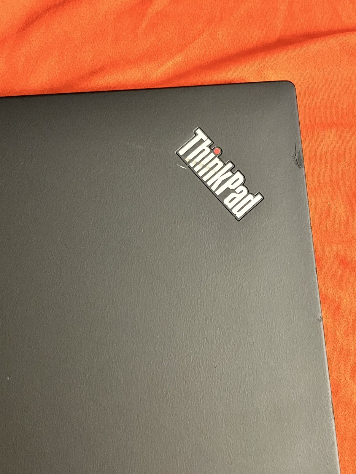 Lenovo ThinkPad T470 14″ i5-7200U 2.50GHz 8GB 238GB SSD Win 10 Pro
