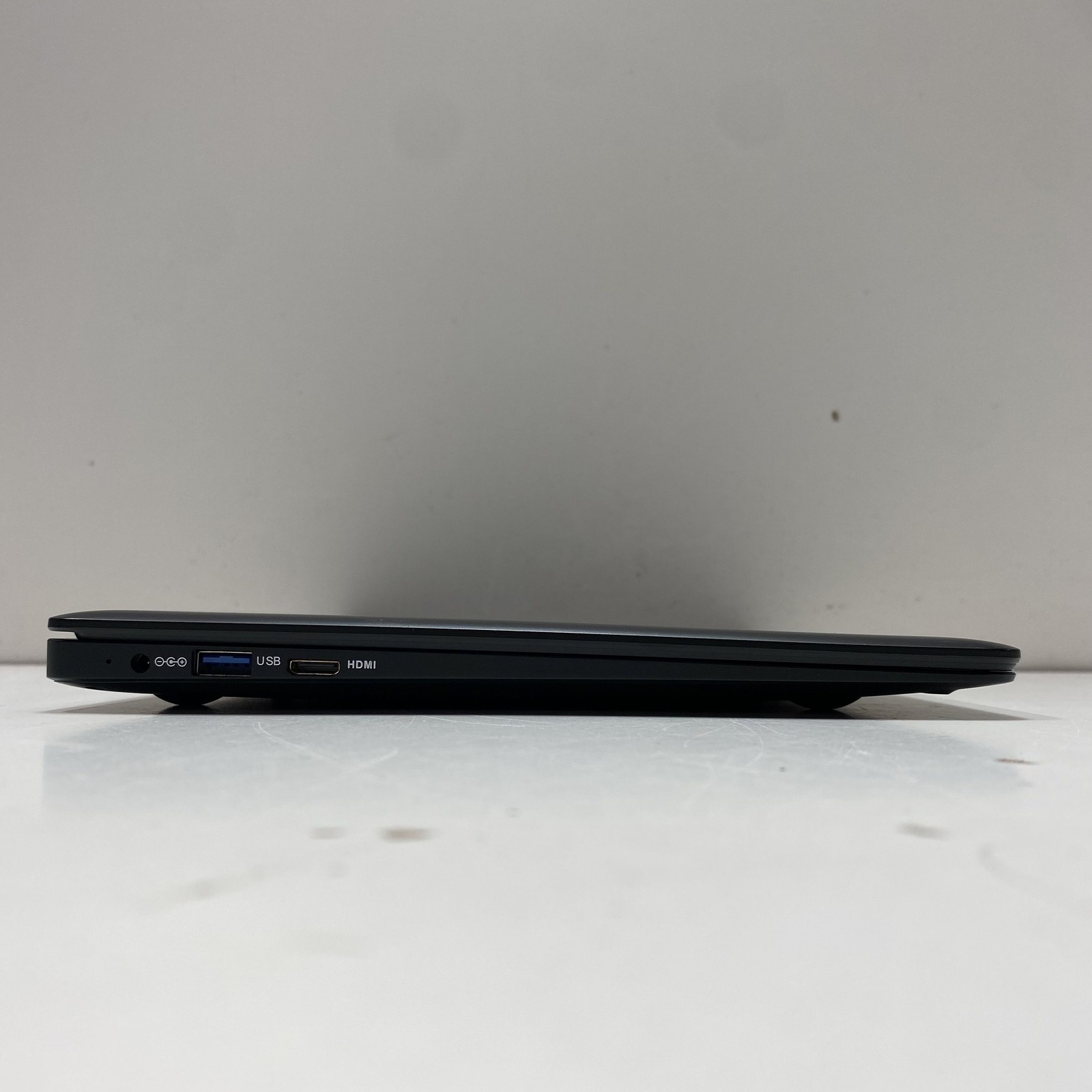TG-TEK TGL1401 14.1″ Portable Laptop Windows 10 Black Tested Factory Reset