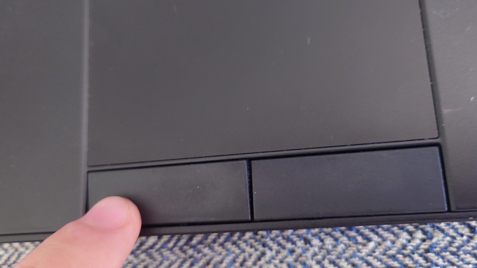 Dell Latitude E5540: I7-4600U, 8GB Ram, 320GB HDD, Fedora Linux