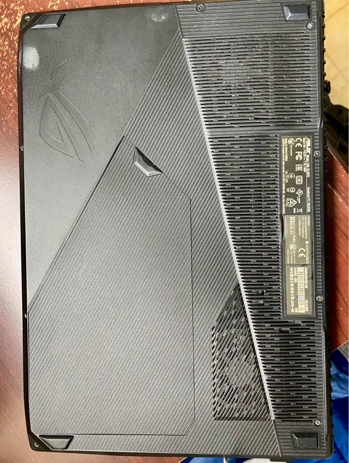 ASUS ROG Strix Hero Edition 503g