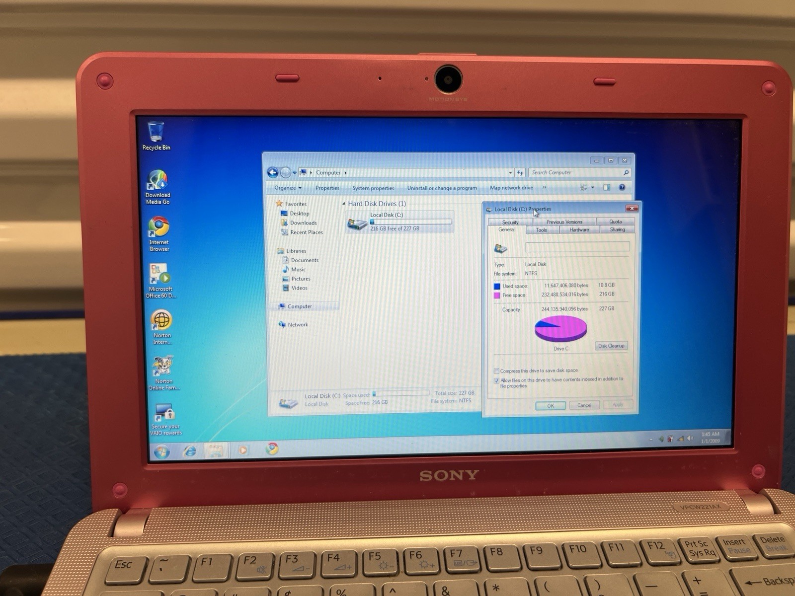 SONY VAIO VPCW221AX 10.1”LED 1.83GHz W Series Mini Netbook Windows 7 Pink