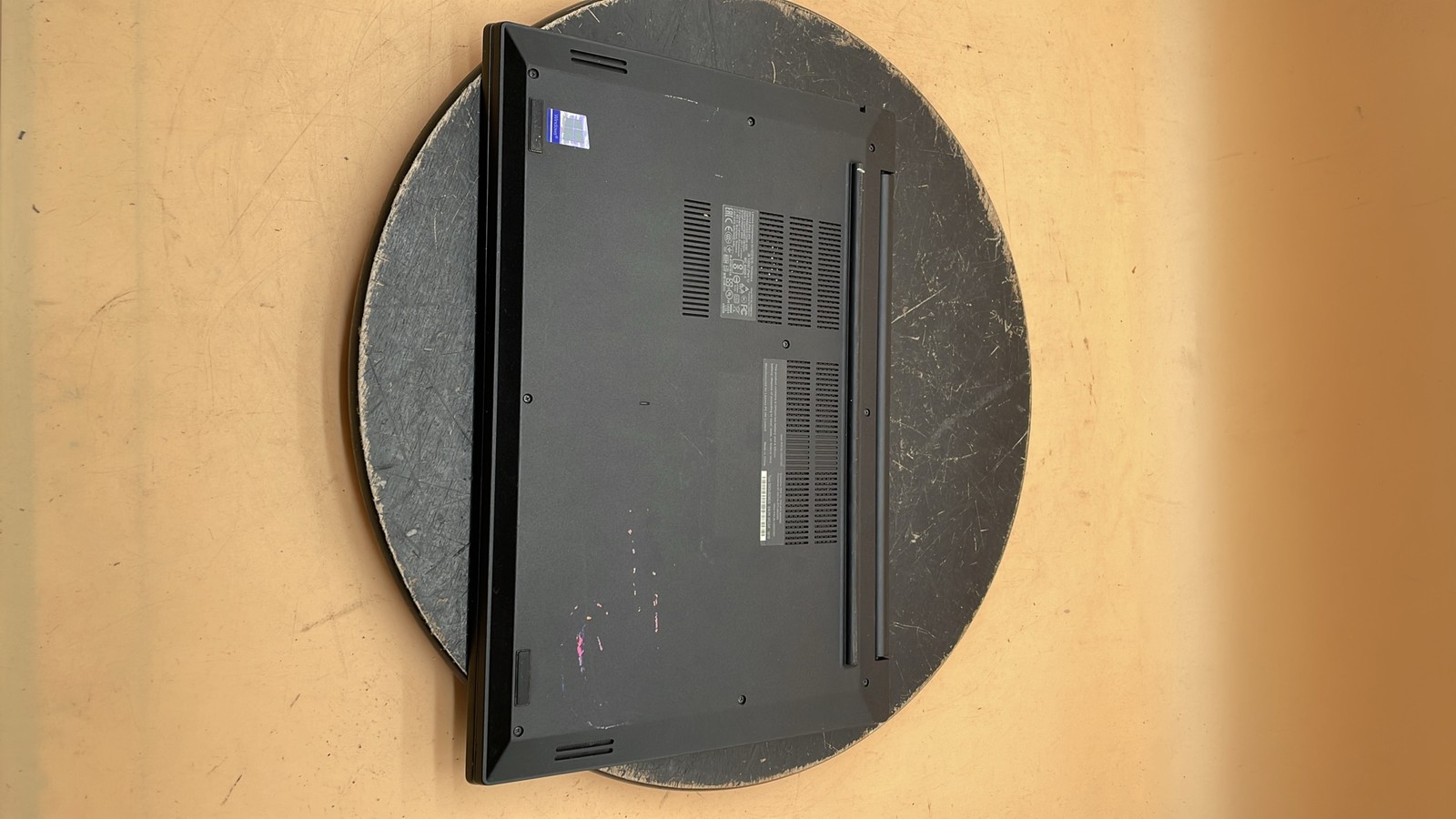 Lenovo ThinkPad E580 Intel Core i5 7th Gen 15.6-Inch No HDD Unit For Repair