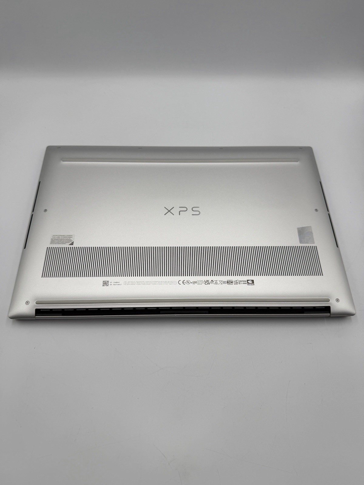 Dell XPS 15 9520 15.7″ Intel i7-12700H 32GB 1TB SSD RTX 3050 Ships Today !