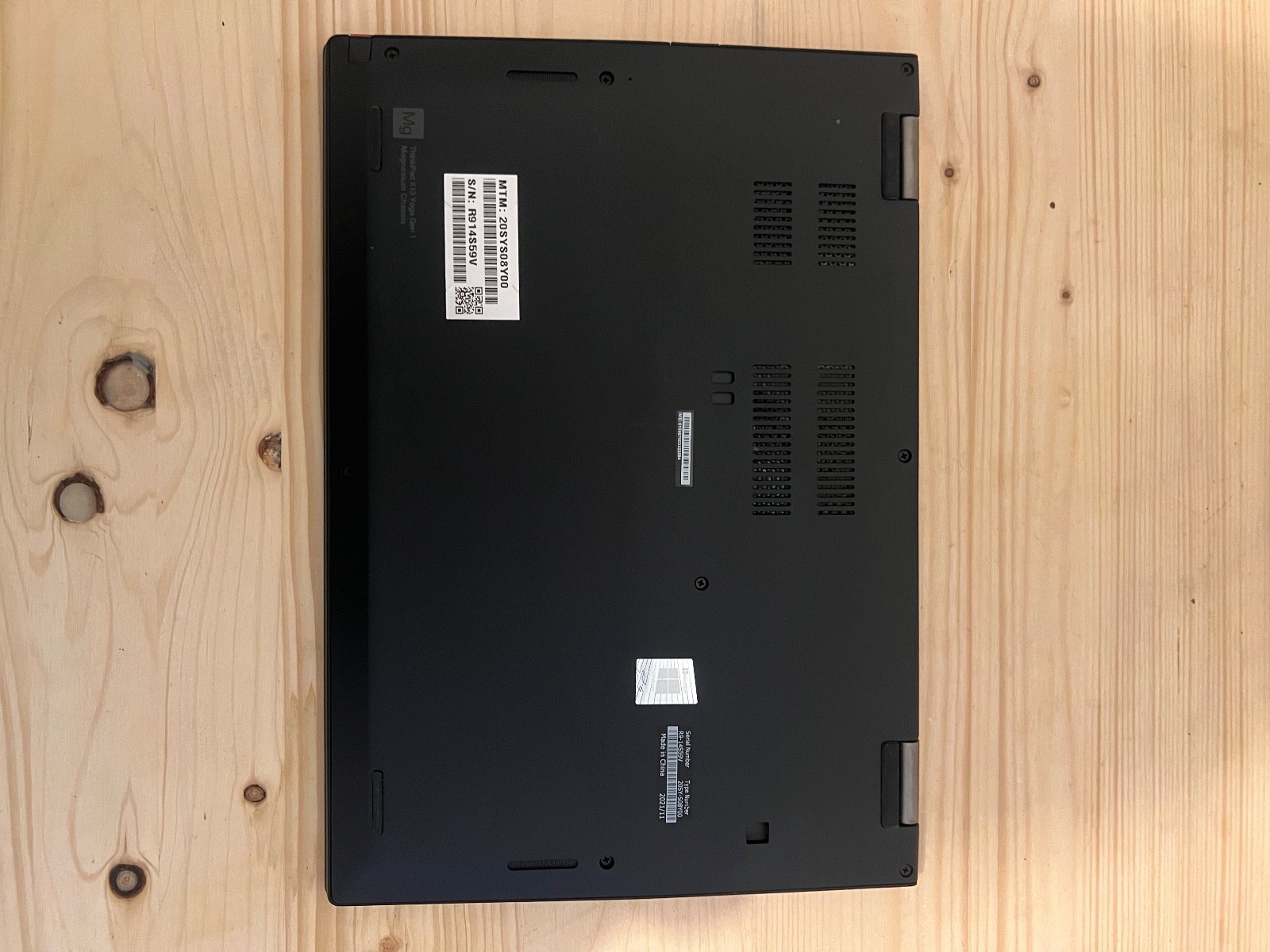 Lenovo ThinkPad X13 Yoga – i7 10th Gen / 16GB / 256GB SSD