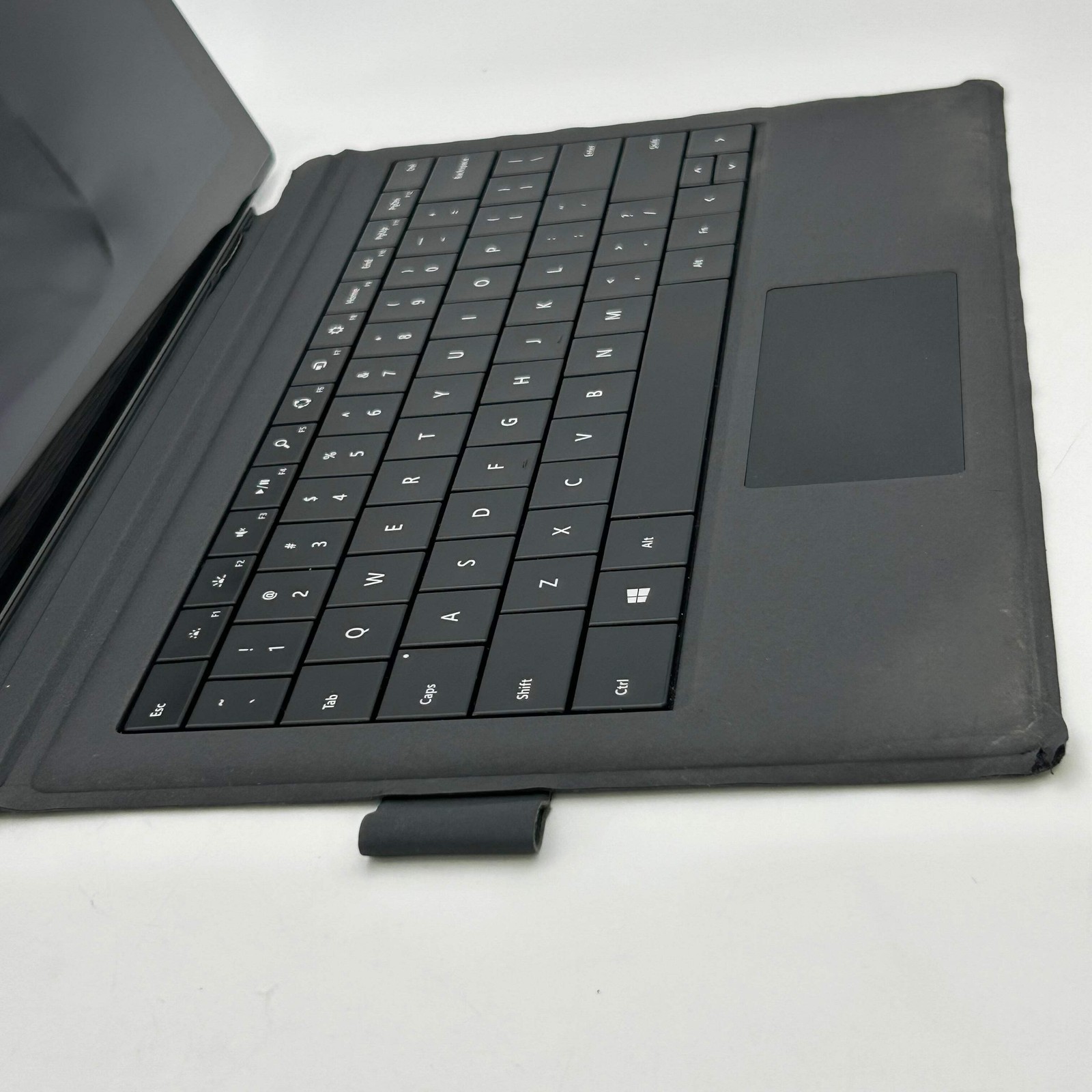 Microsoft Surface Pro 3 1631 12-inch i5-4300U 4GB 128GB SSD Silver