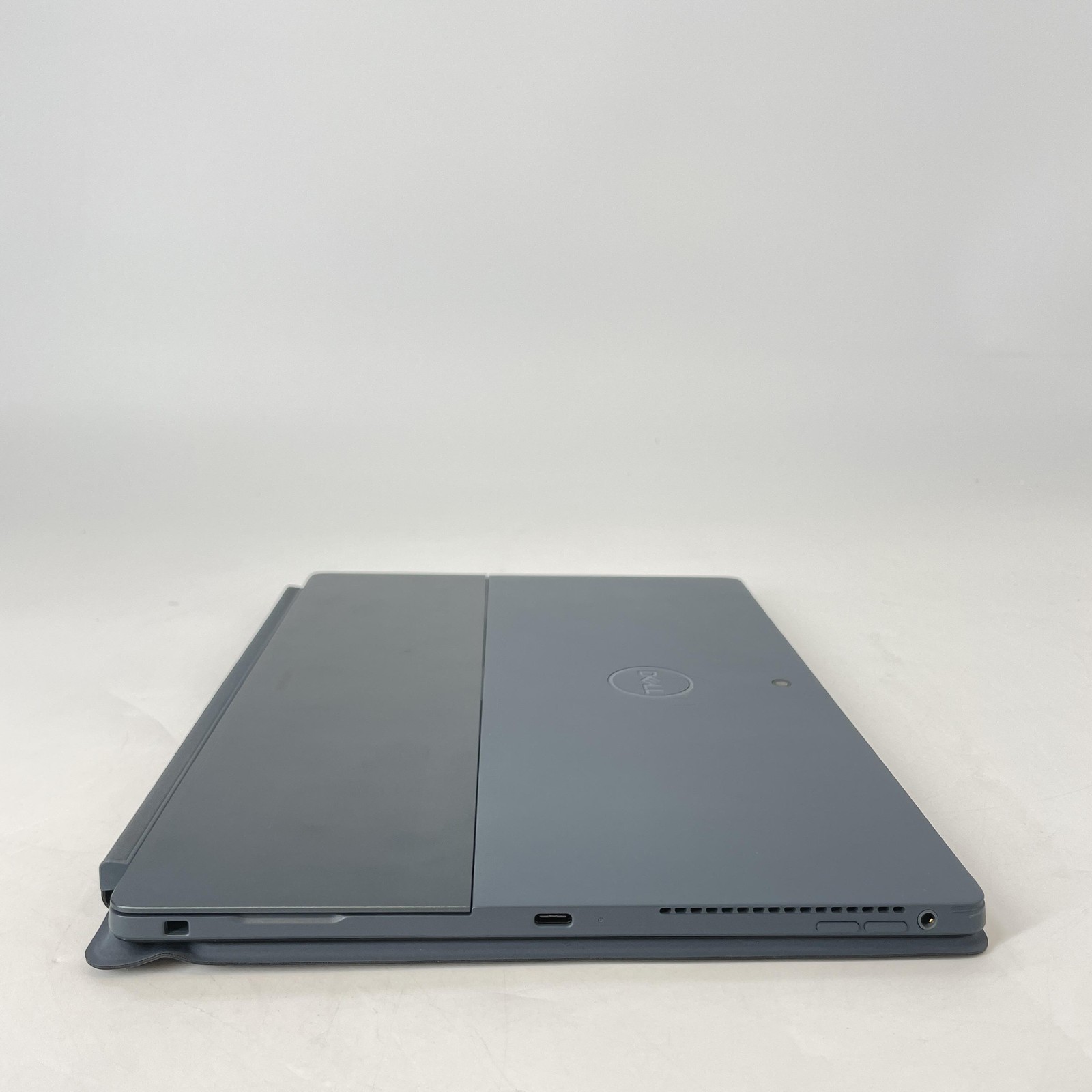 Dell Latitude 7350 (Detachable) 13.3 QHD+ TOUCH 3.8GHz Ultra 7 164U 32GB 256GB