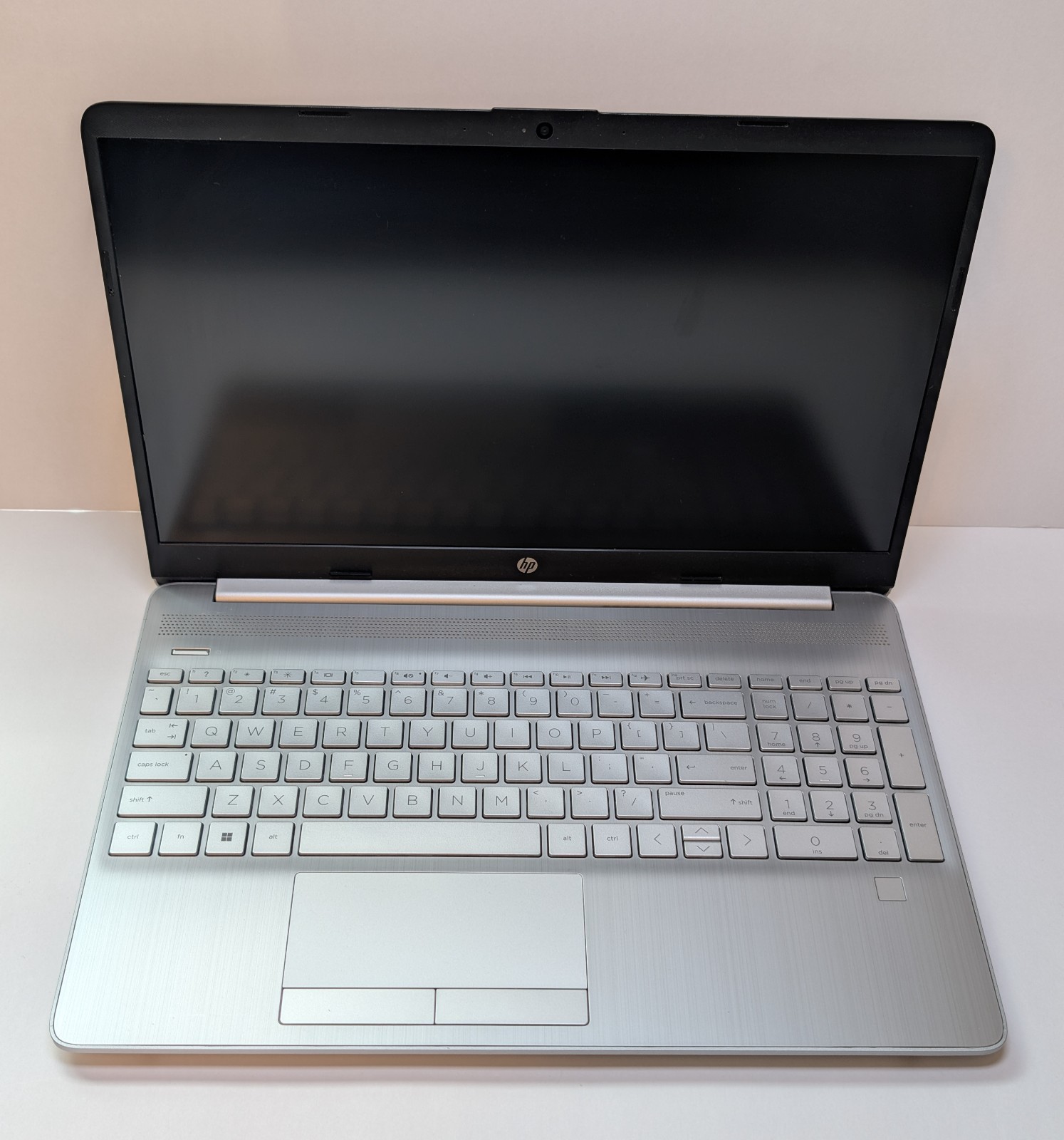 HP Laptop 15-dw3xxx 15.6″ i3-1115G4 8GB 256GB SSD Windows 11 Home No Touch.~TQ9~
