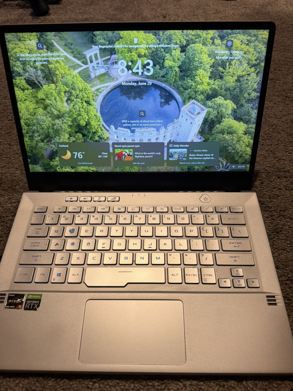 Asus ROG Zephyrus G14 14″ Ryzen 9 4900HS 16GB 1TB SSD GeForce RTX 2060 Max-Q