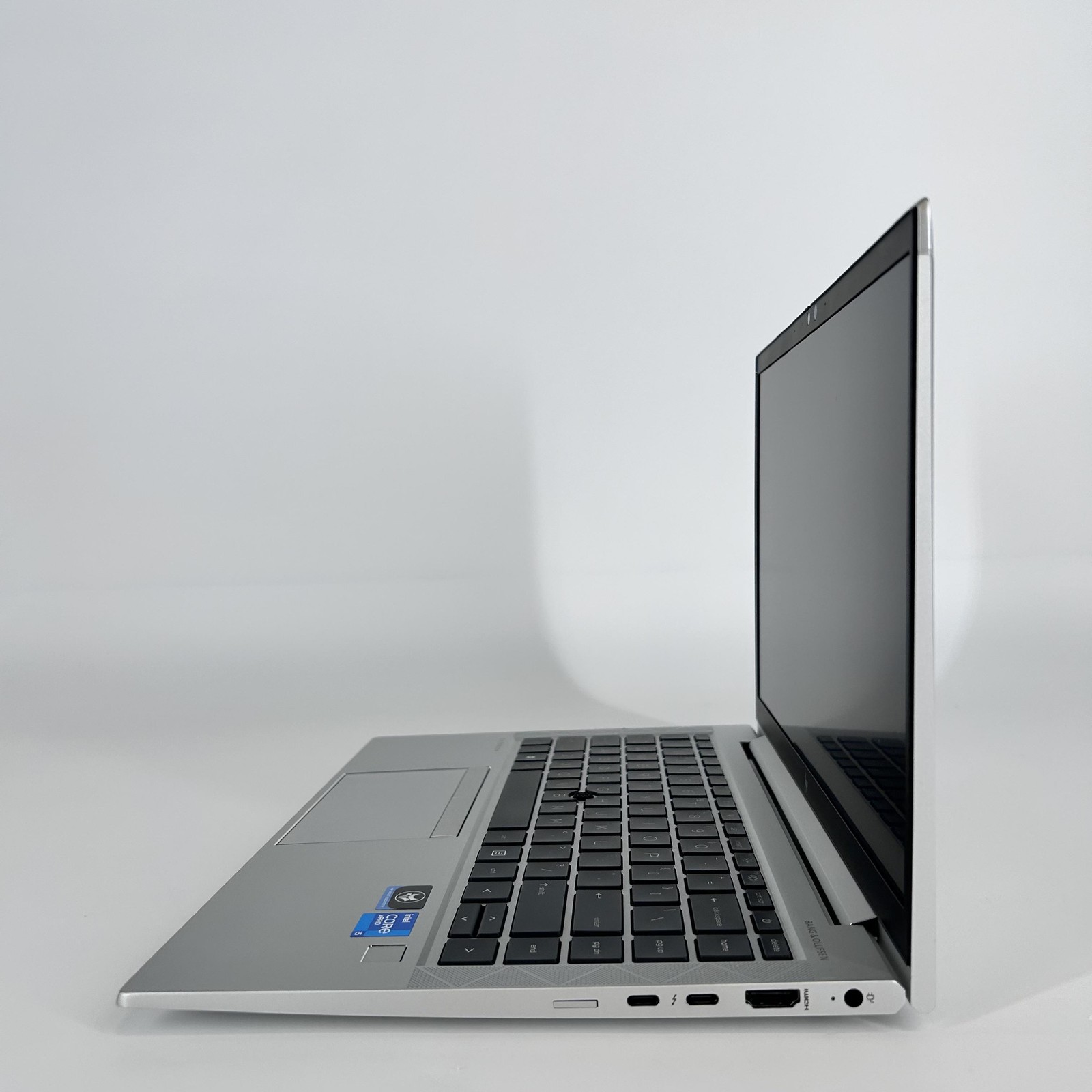 HP Elitebook 840 G8 14 Silver FHD i5-1145G7 2.60GHz 16GB 512GB SSD BEZEL SPLIT