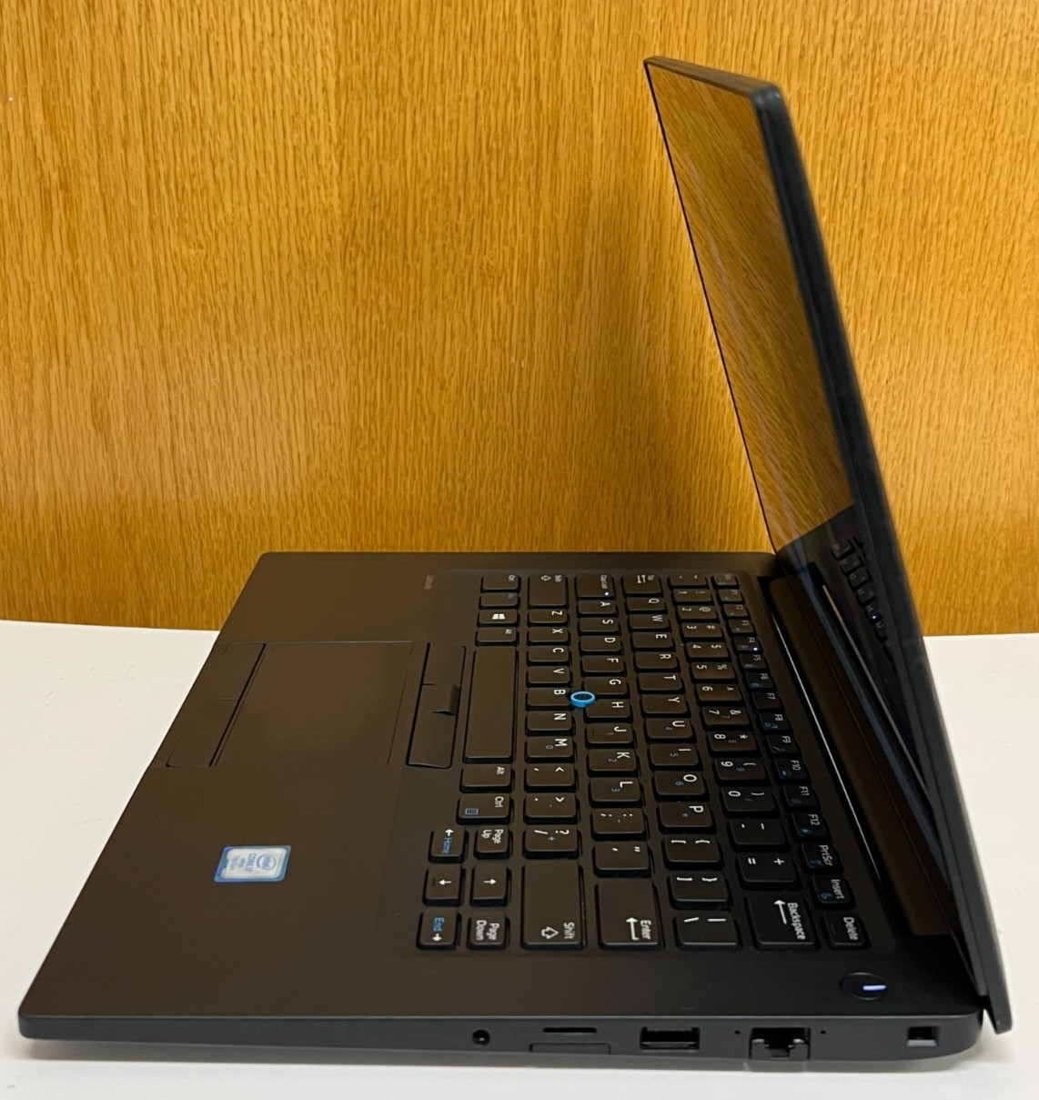 Dell Latitude 7480 14″ Touch 2K ( i7-7600U, 16GB Ram, 512GB M.2 SSD ) Win 11 Pro