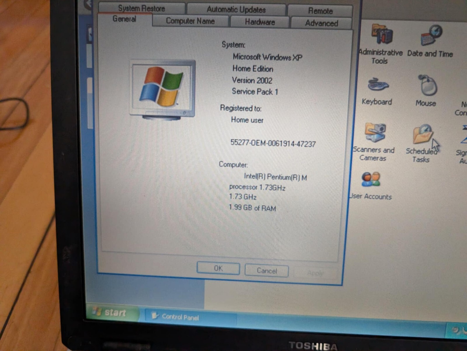 Vintage Toshiba Tecra A3X Intel Pentium 1.73GHz 2GB 60GB Windows XP Home Laptop6