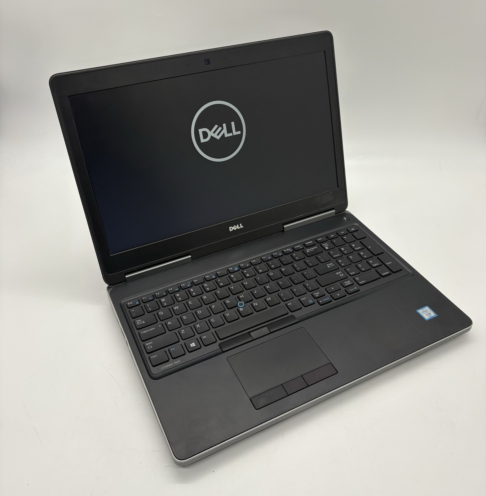 Dell Precision 7520 Xeon E3-1545M 16GB RAM 256GB SSD 500GB HDD Win11Pro