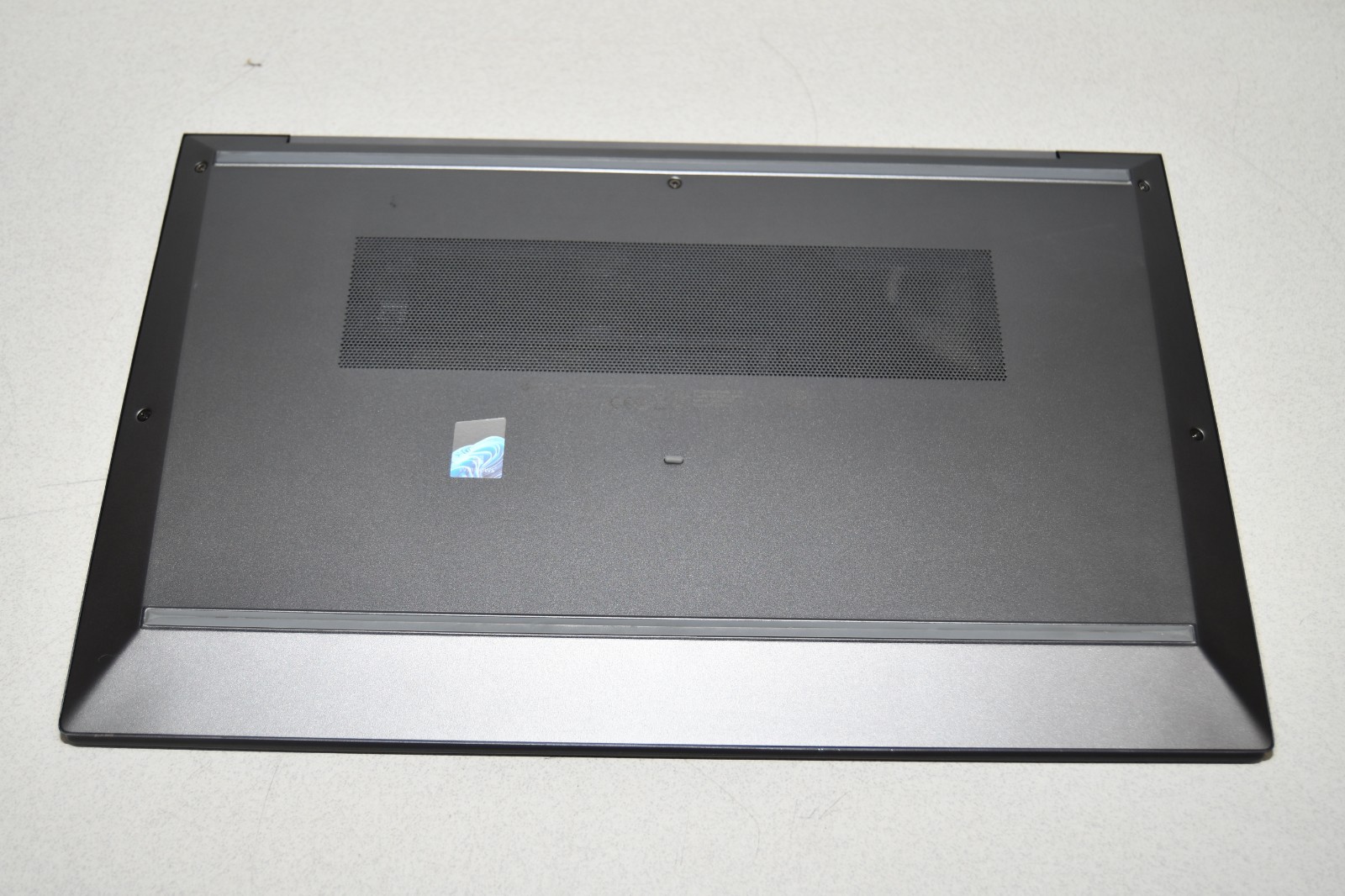 ^ HP ZBook Firefly 15 G8 Intel i7-1165G7 @ 2.8GHz 16GB Ram 512GB SSD Win 11