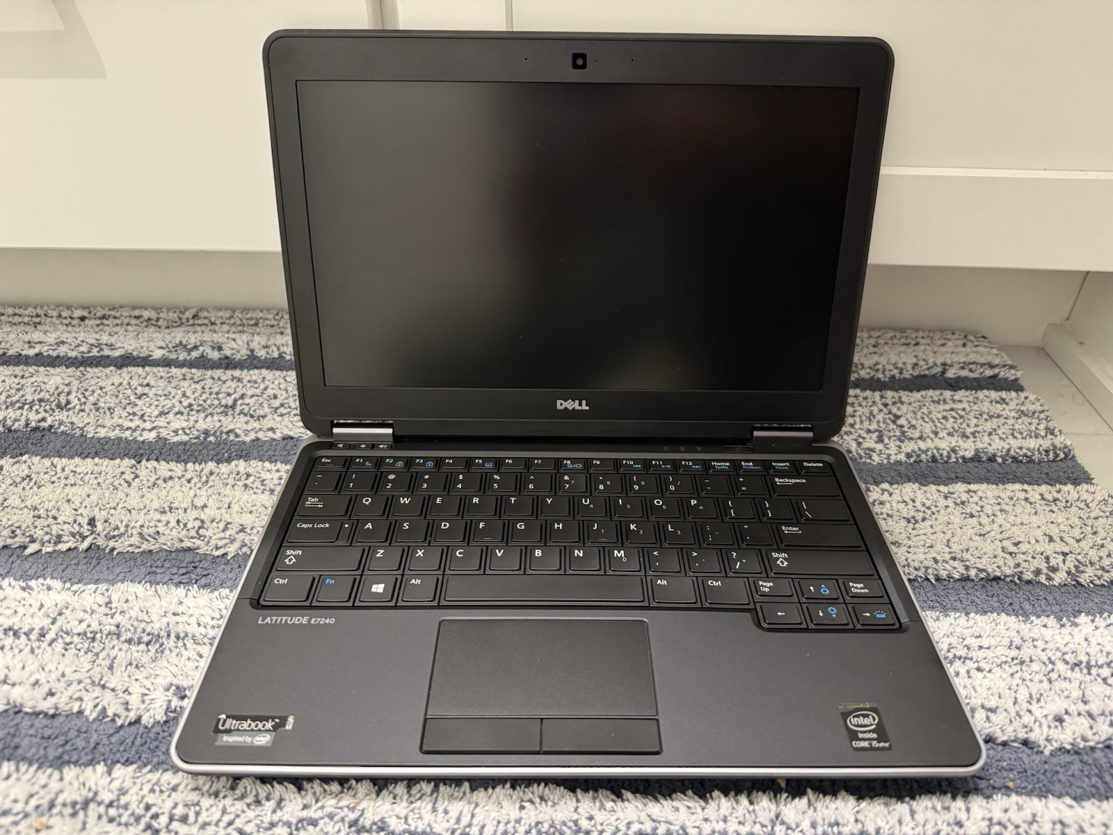 FOR PARTS Dell Latitude E7240 14″ Intel Core i5 Processor (No SSD)