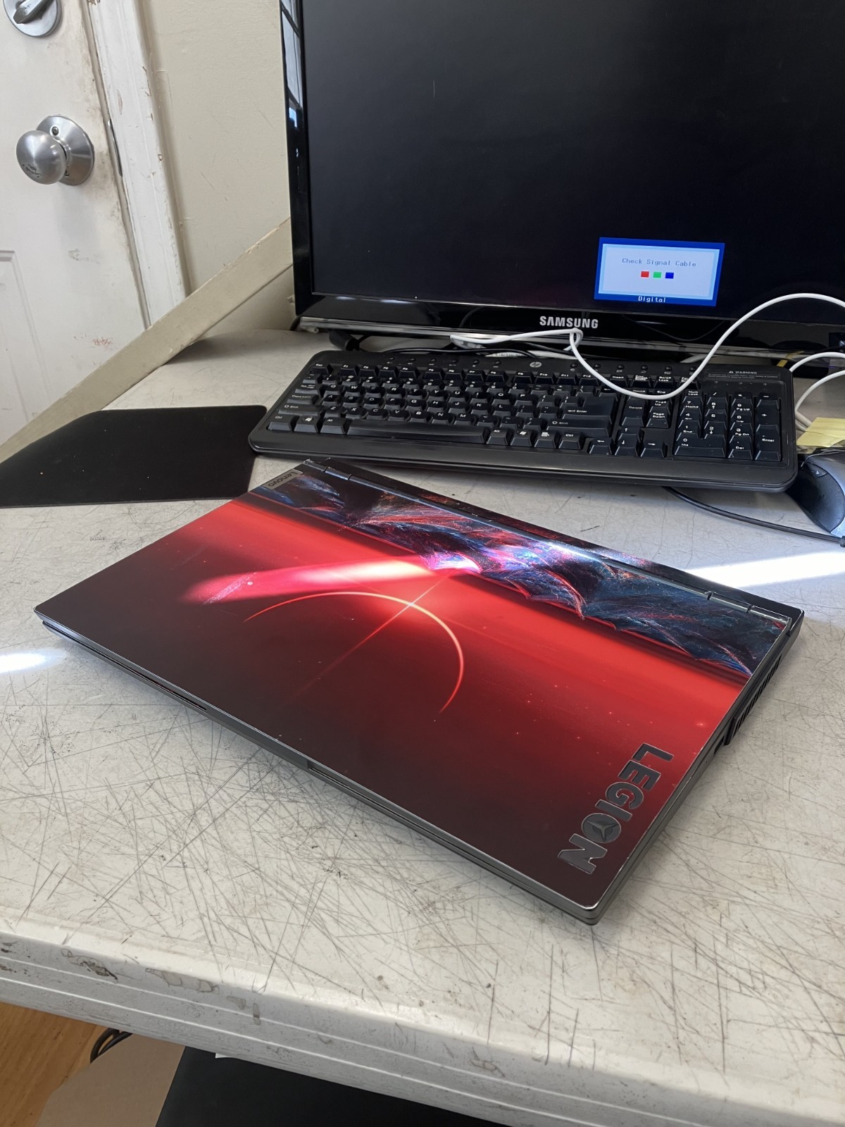 Lenovo Legion 5 Gaming Laptop GTX 1650 Ryzen 5 4600H AS-IS FOR PARTS