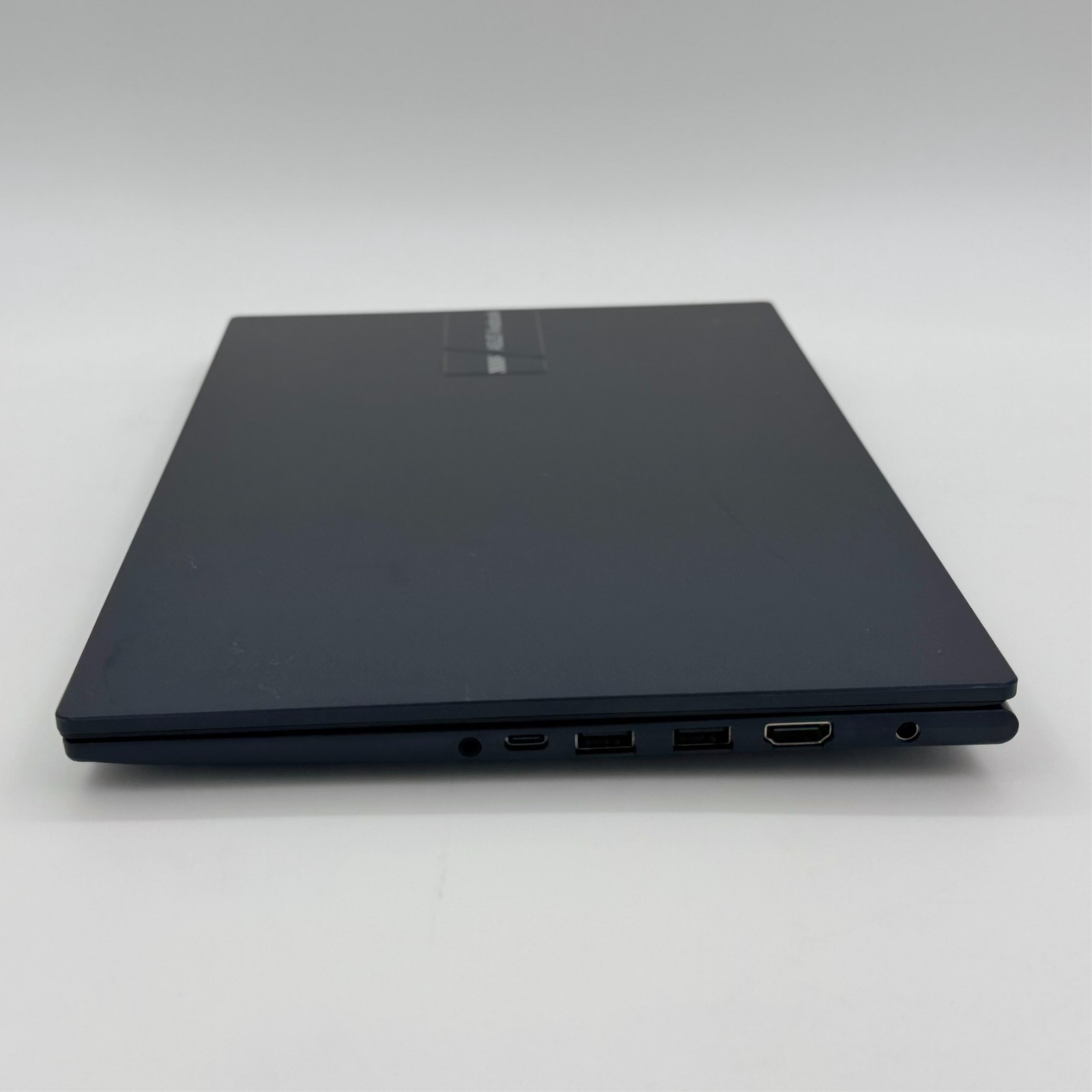 ASUS Vivobook 14″ FHD Laptop Intel Core i3 8GB 128GB SSD Win 11 USB-C HDMI