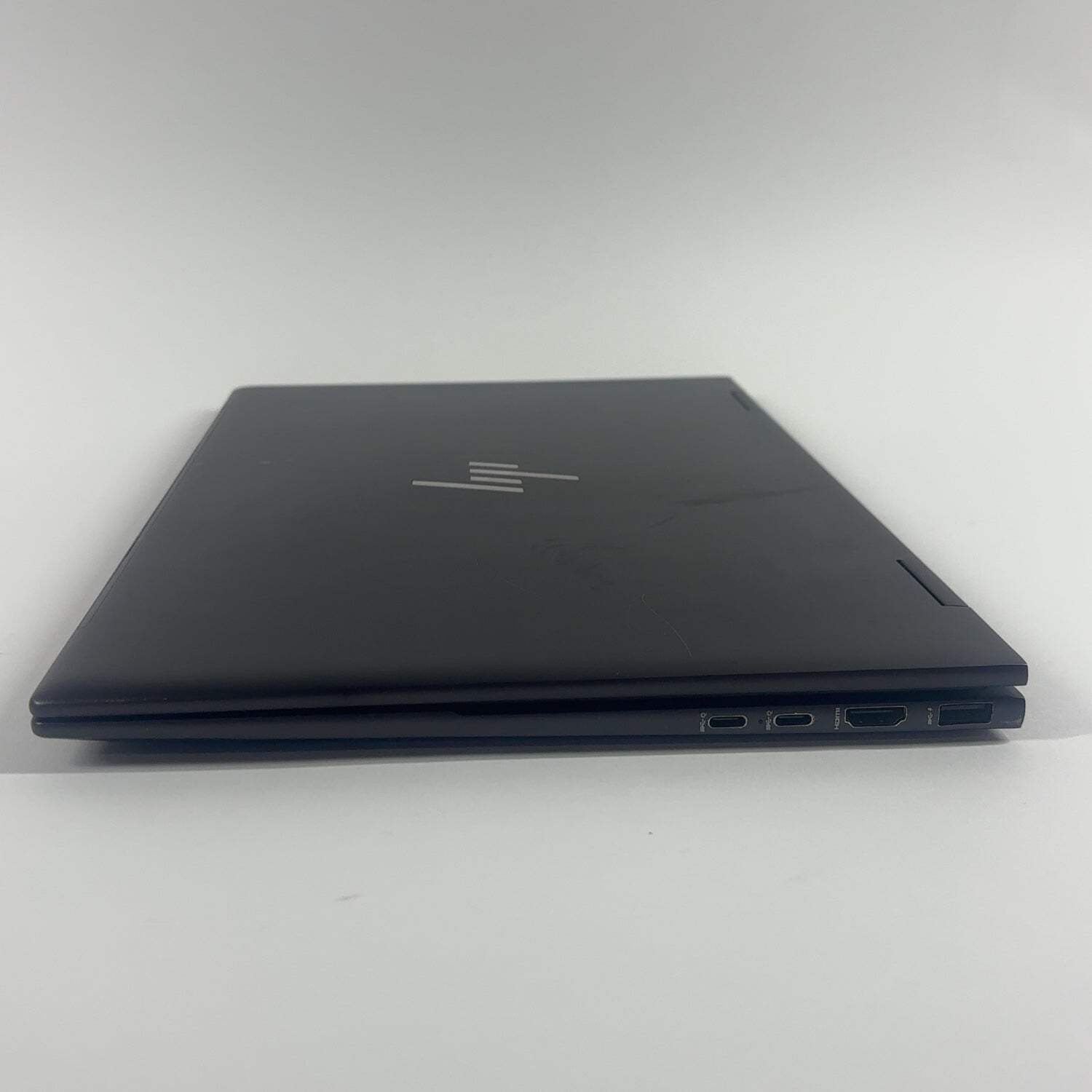HP Envy x360 Laptop 15-EY0013DX 15.6″ Ryzen 5 5625U 2.3GHz 8GB RAM 256GB SSD