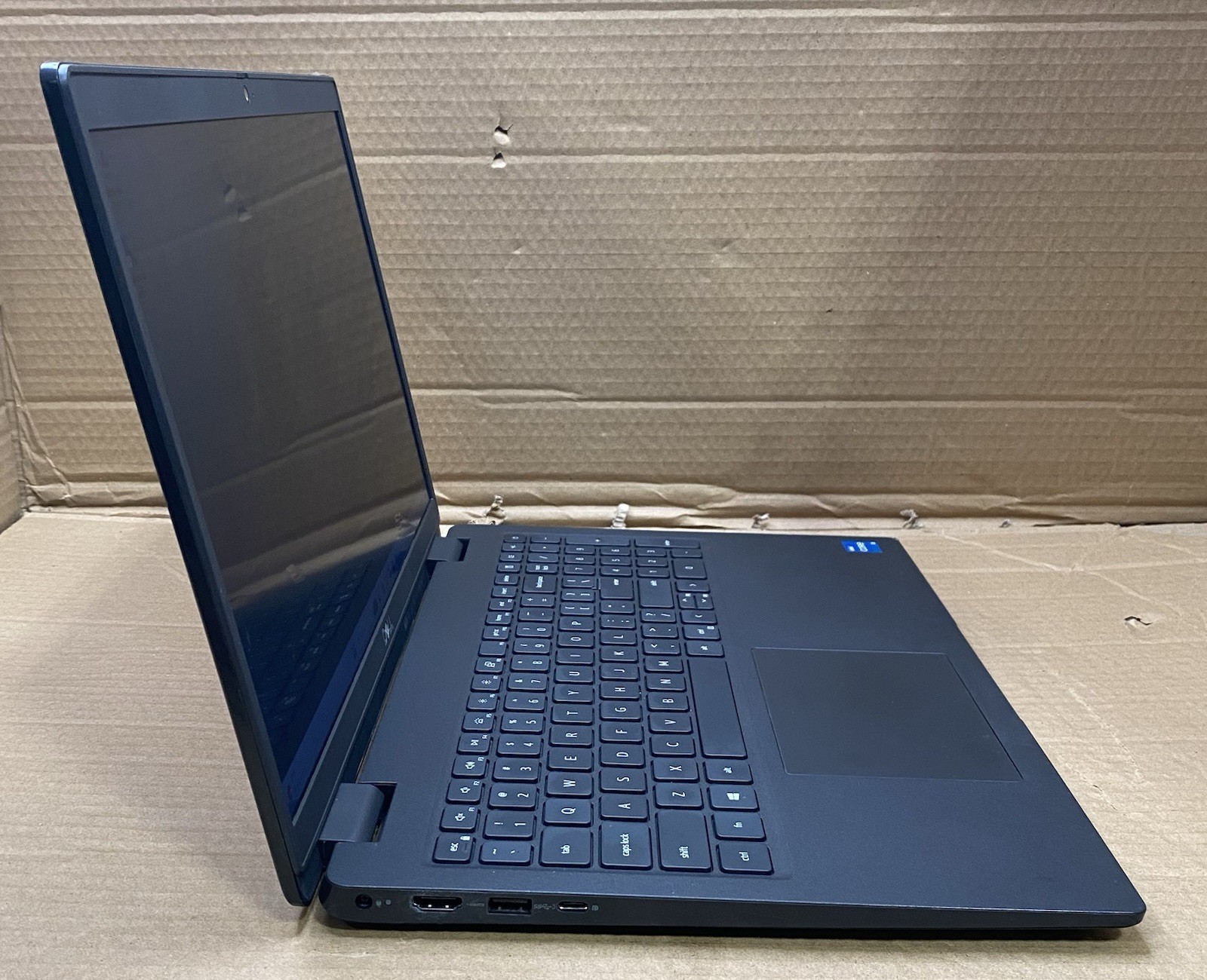 DELL LATITUDE 3520 Core i5-1145G7 @ 2.60GHz 128GB SSD 8GB RAM Windows 11 Pro