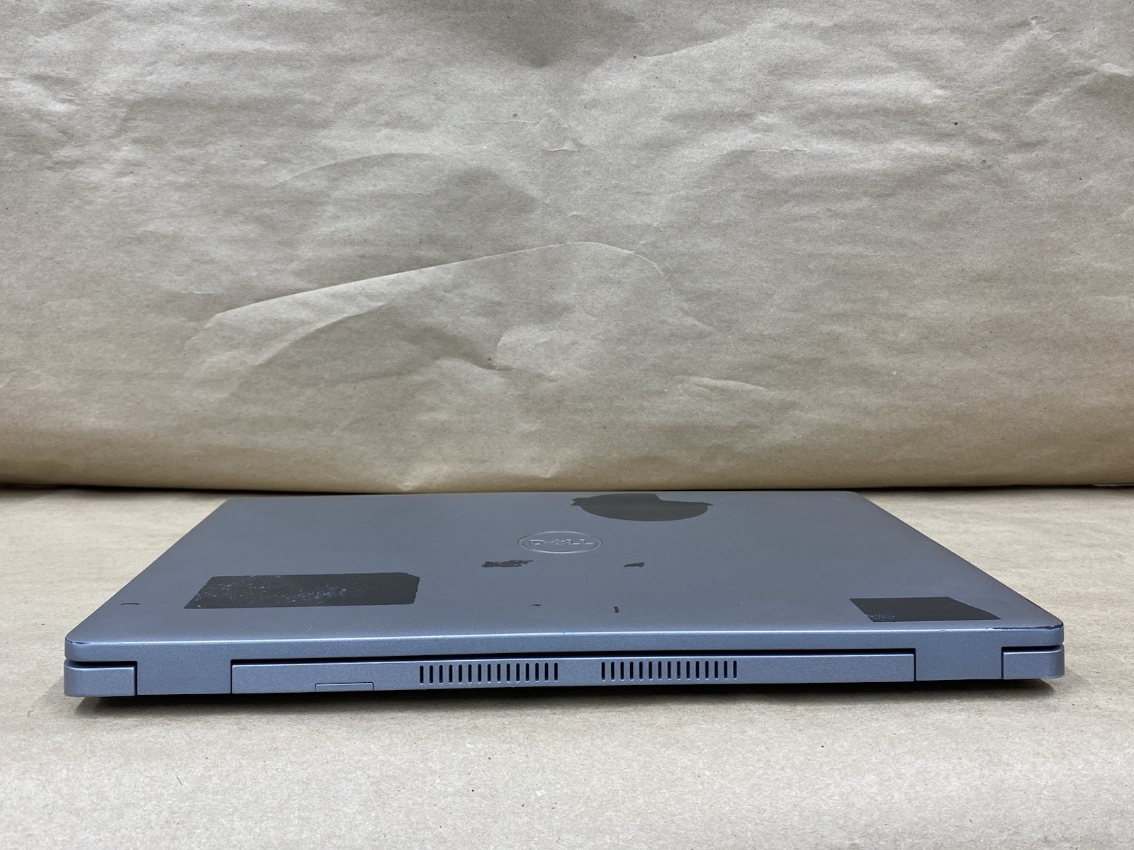 Dell Latitude 5430 – 14″ 1366×768 – i5-1235U – 8GB – 256GB SSD – Win 11 Pro