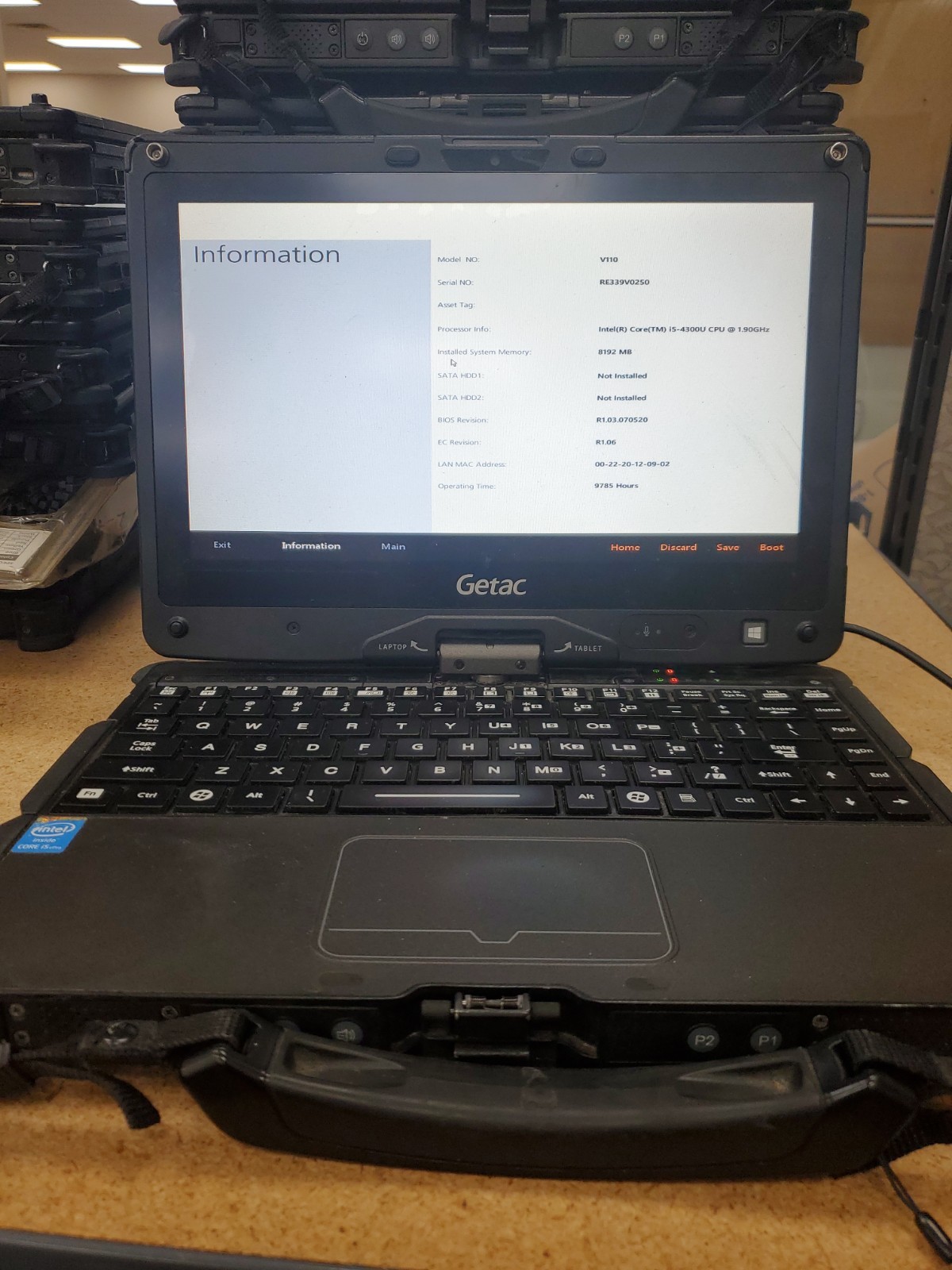 GETAC V110 Laptop Tablet Touch Screen i5-4300U 1.90GHz 8gB No HDD 9785hrs