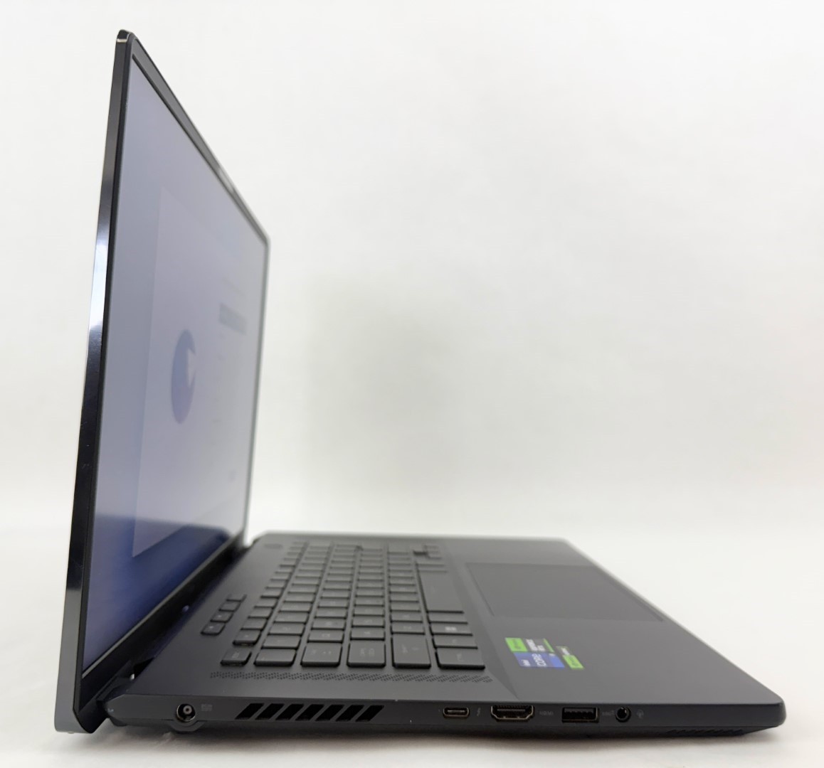 ASUS Rog Zephyrus M16 GU604 16″ QHD+ i9-13900H 16GB 1TB SSD RTX 4070 W11H