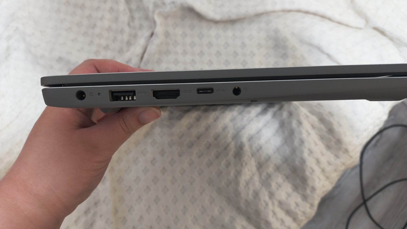 Pre-Owned – jumper 2-in-1 Laptop/Tablet 2025 12″ Windows11 *Read Description*