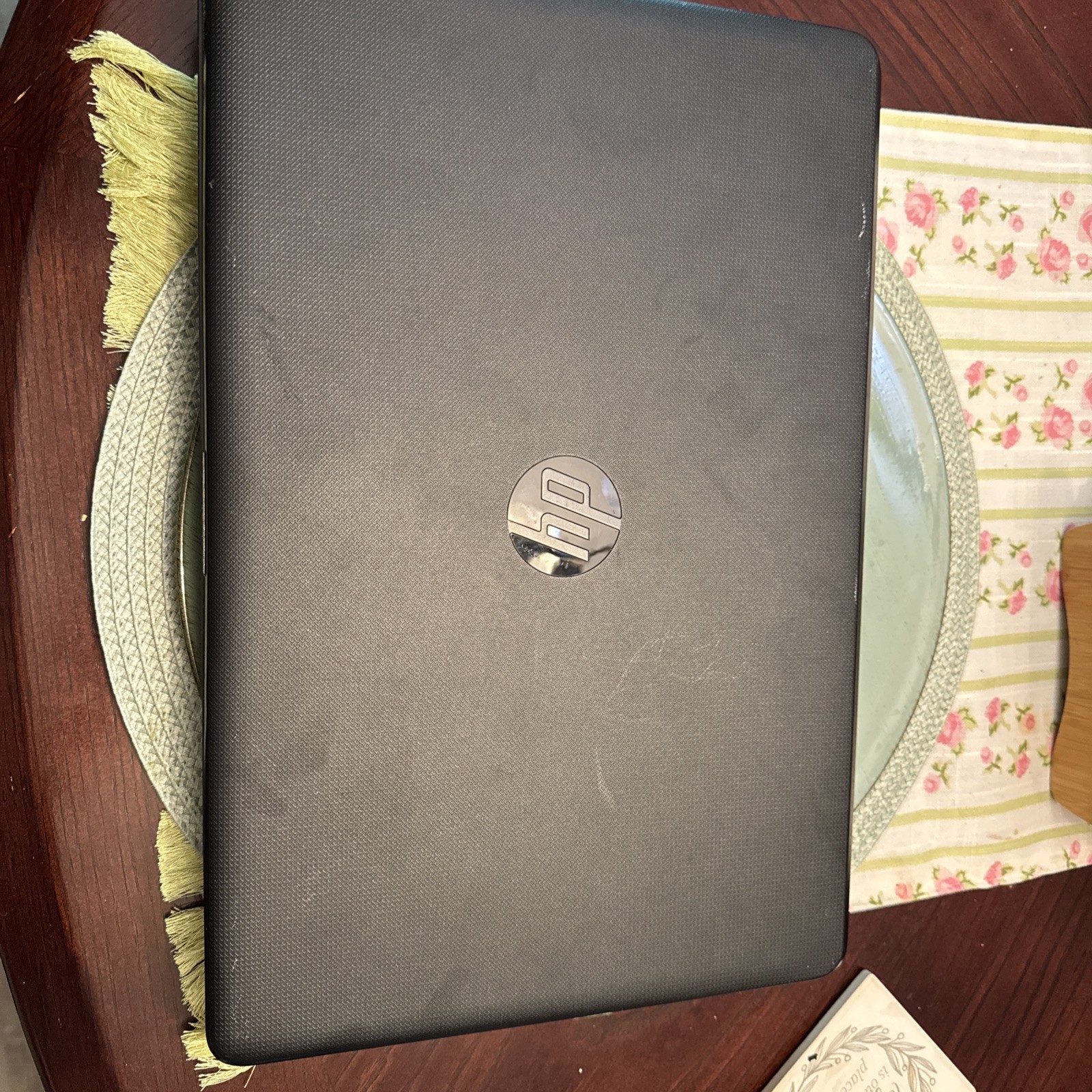 HP 15-f222wm 15.6″ Touchscreen Laptop (N5Y13UA#ABA) – Black