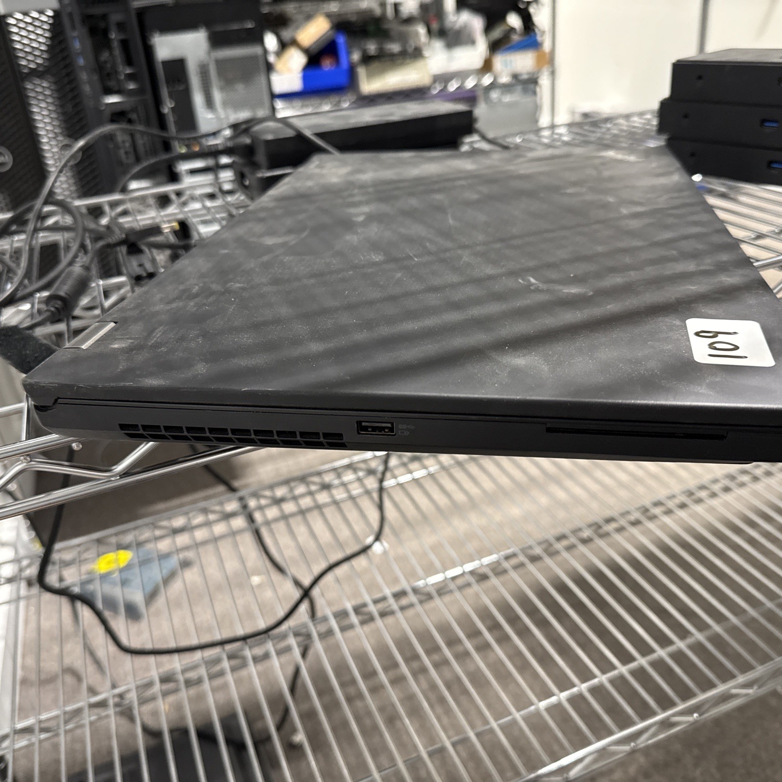 Lenovo ThinkPad P72 17″ Workstation Laptop Intel i7-8750H 24GB DDR4 No HDD NO OS