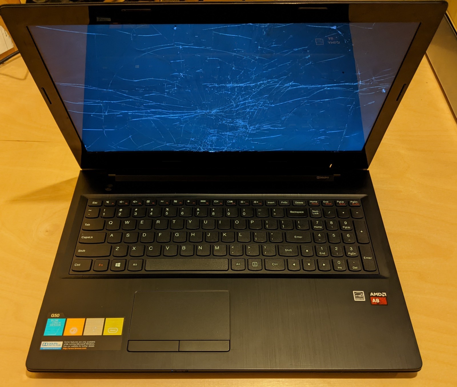 Lenovo G50-45 80E3 Laptop Broken screen No HDD NO AC AMD A8-6410 2.00GHz 6GB RAM
