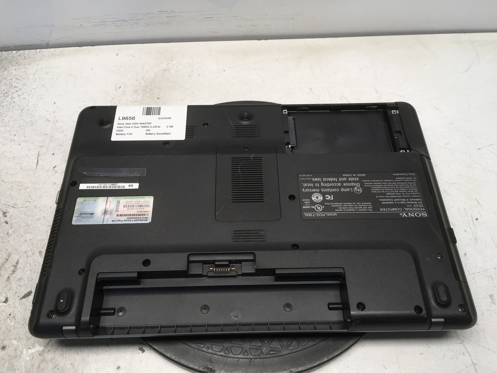 Sony Vaio VGN-NW270F Intel Core 2 Duo T6600 2.2GHz 2 GB NO HDD No Batt