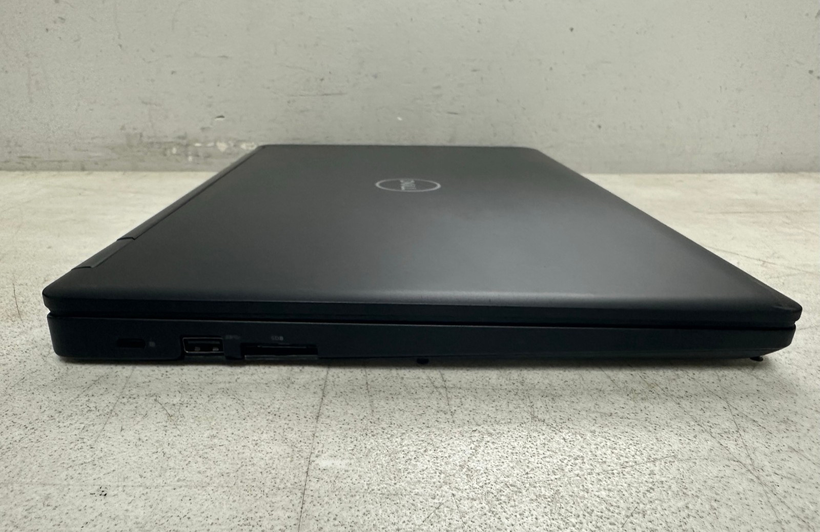 Dell Latitude 5590 15.6 FHD (i5-8250U, 16GB RAM, Boot To Bio) NO HD/BATT/ADAPTER