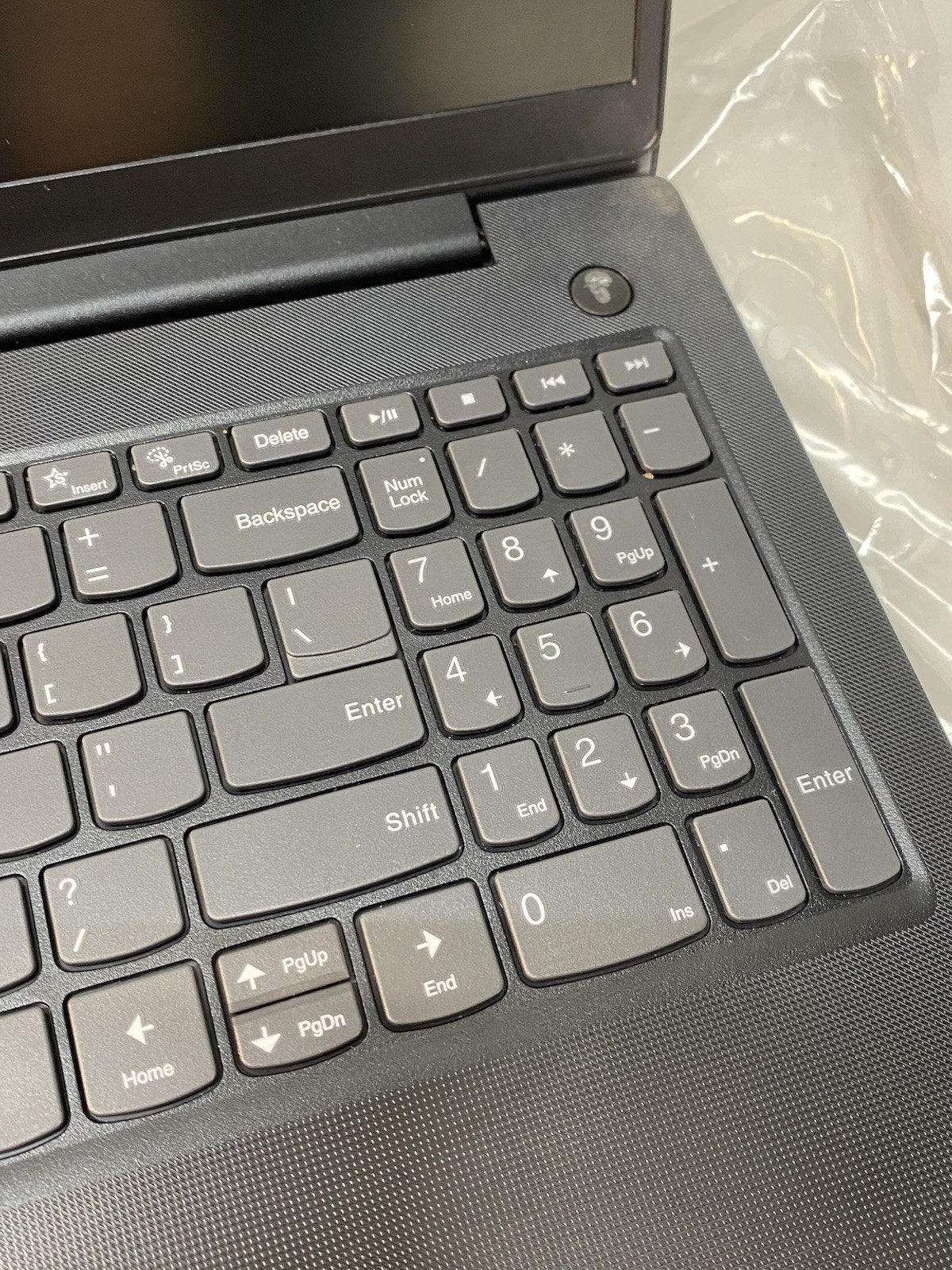 Lenovo V15 G4 ABP 8GB RAM 256GB 15.6″ OS Windows 11 Pro Laptop
