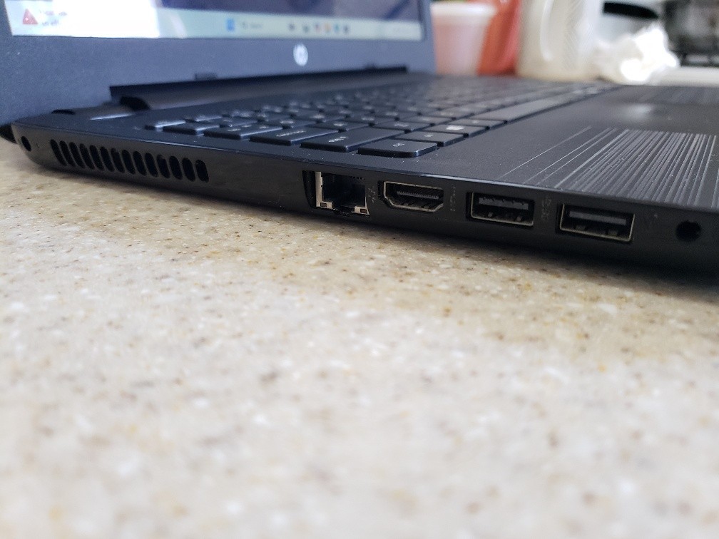 HP 15-BA079DX AMD A10-9600P 500GB SSD 8GB RAM WIN 11 TOUCHSCREEN LAPTOP