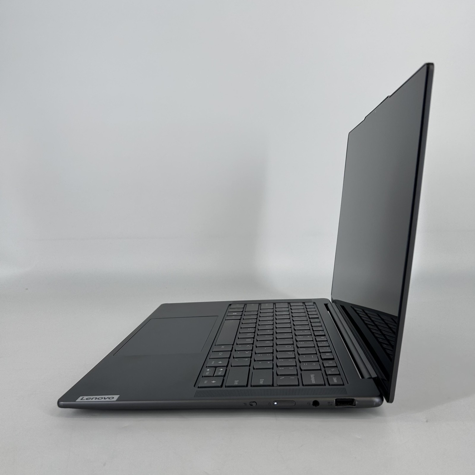 Lenovo Slim Pro 7 14 QHD+ TOUCH 3.2 GHz Ryzen 7 7735HS 16GB 512GB SSD RTX 3050