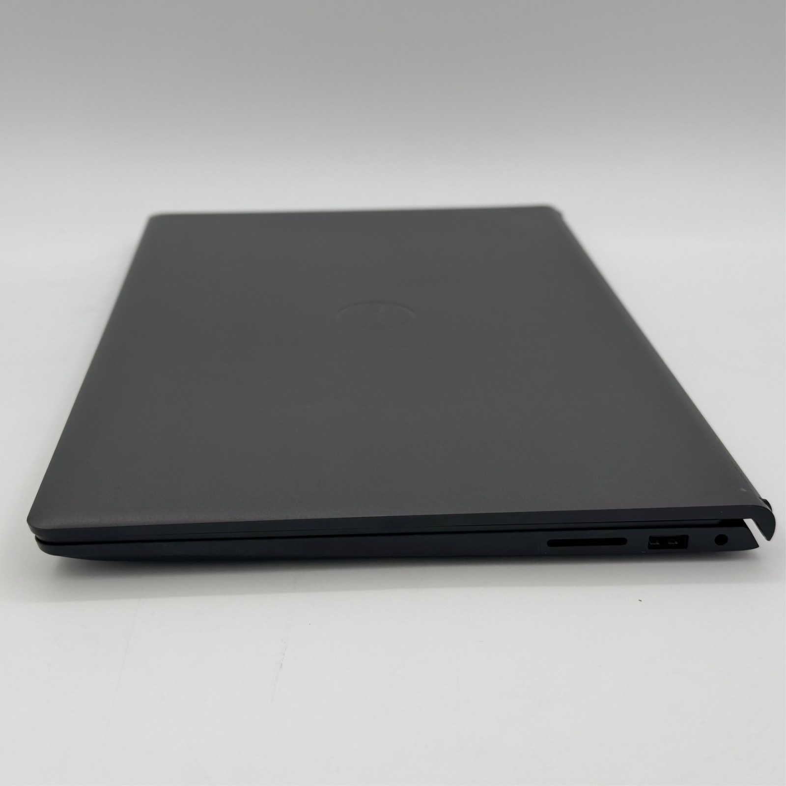 Dell 15 Laptop Intel Core 3 100U 512GB SSD 8GB RAM FHD 120Hz Carbon Black *READ*