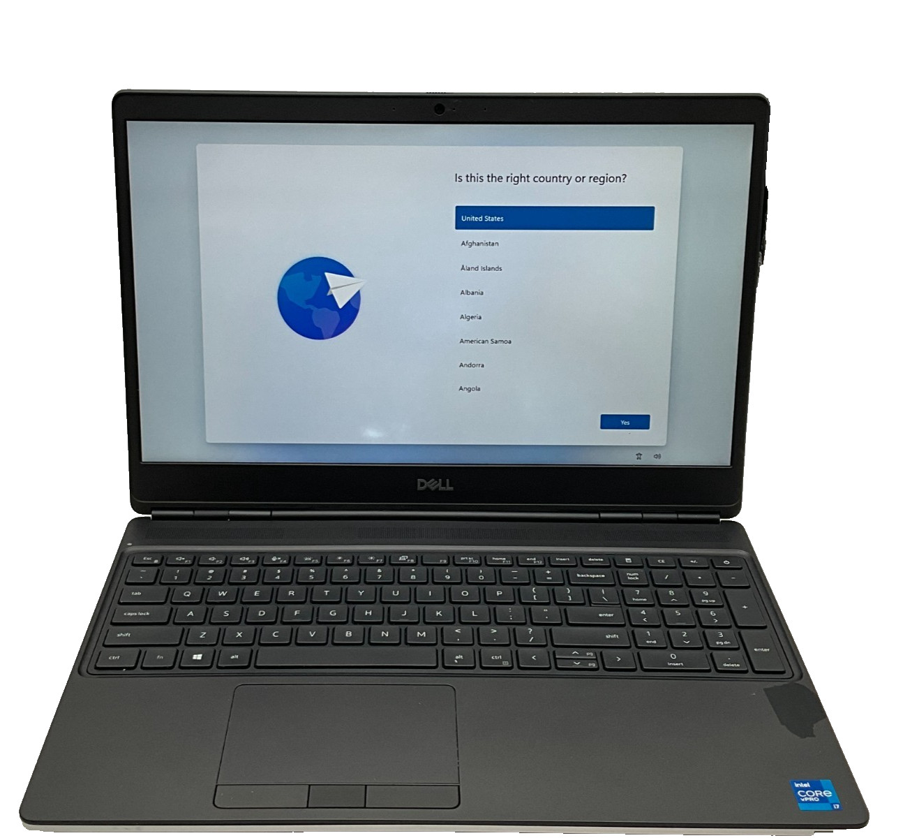 DELL Precision 7560 i7-11850H 2.50 32GB 1tb T1200 15.6″ WIN11 *read* 42TQ2J3