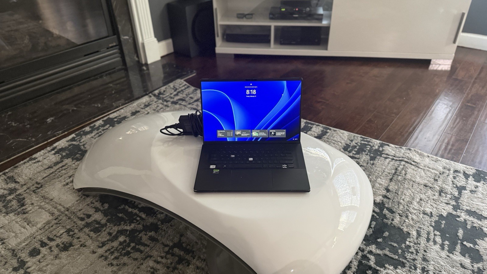 ASUS ROG Zephyrus M16 (2023) i9-13900H | RTX 4070 | Dual GPU | 1TB | 240Hz