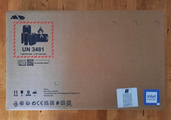 HP 250 G8 15.6 inch (512GB SSD Intel Core i3 10th Gen 1,20 GHz 8GB) New/Sealed!