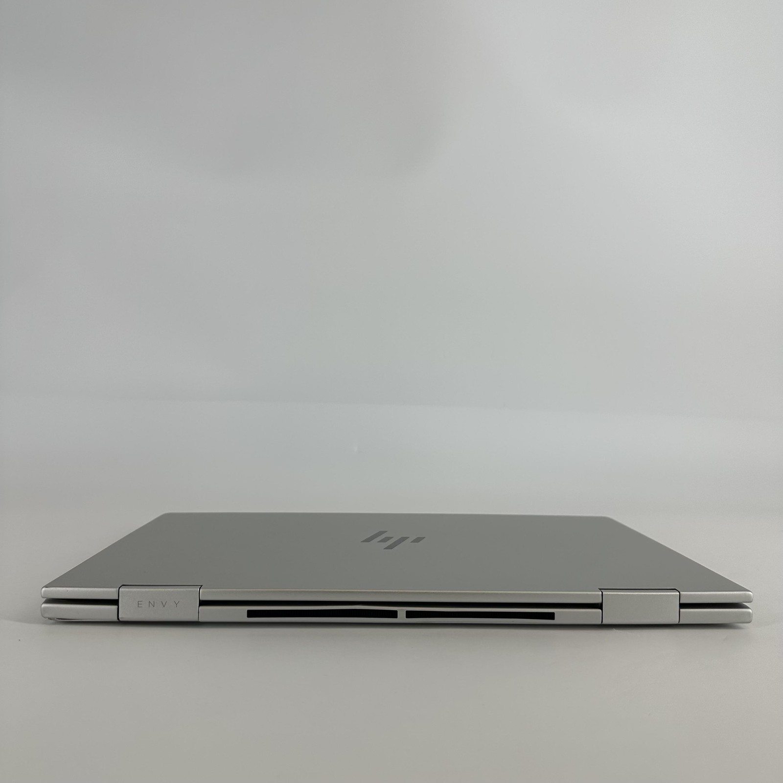 HP Envy x360 15.6 Silver FHD TOUCH 1.7 GHz i7-1355U 16GB 512GB SSD Good