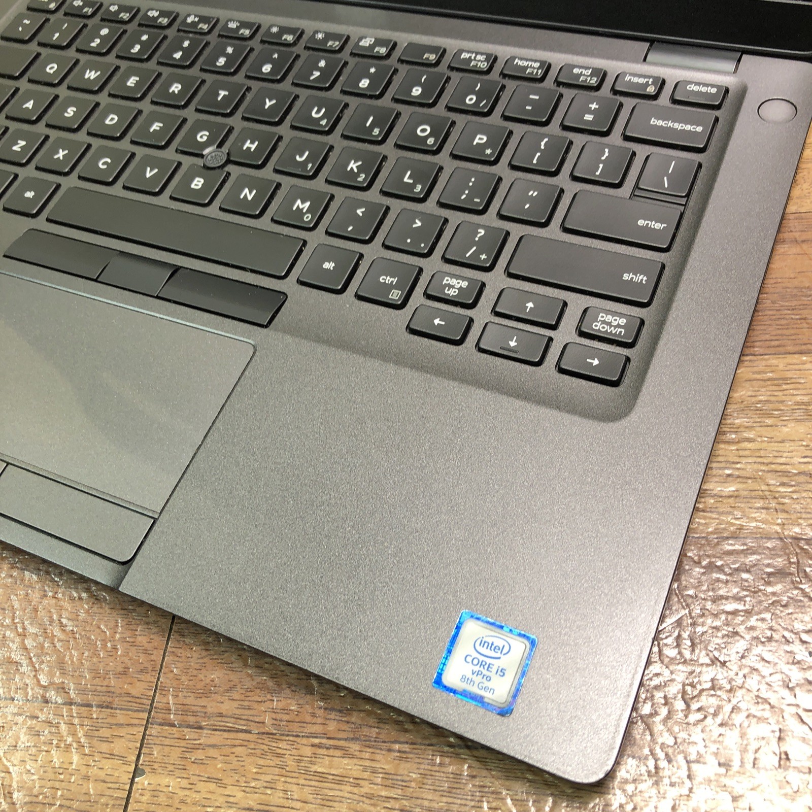Dell Latitude 5400 14” Core i5-8350U 1.70GHz 256GB SSD 16GB RAM DDR4