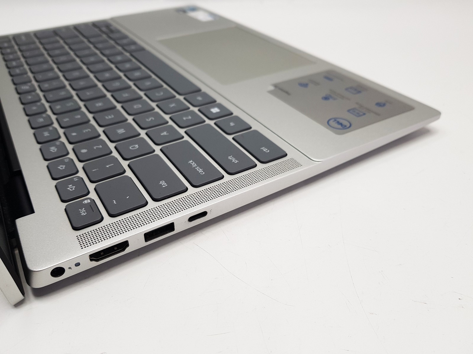 Dell Inspiron 5430 14″ FHD i7-1360P 2.20GHz 16GB RAM 1TB SSD Windows 11 Home