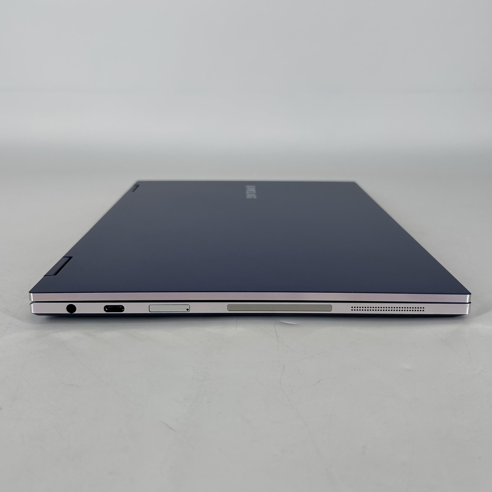 Samsung Galaxy Book Flex 13.3 Blue i7-1065G7 1.30GHz 8GB 512GB SSD LCD BLEED