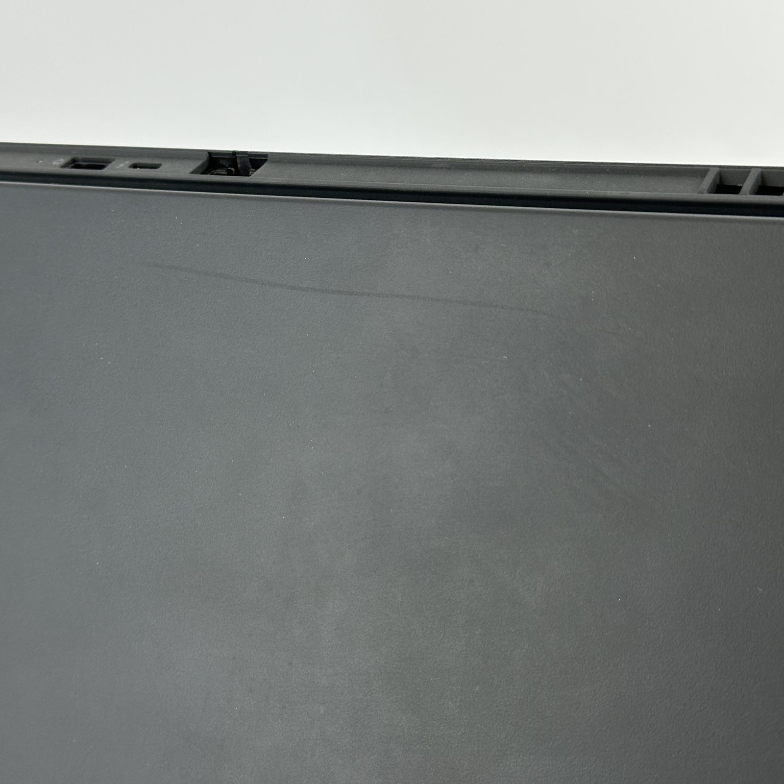 Lenovo ThinkPad P16v Gen 2 UHD+ 1.4 GHz Ultra 7 155H 32GB 1TB SSD RTX 1000 Ada