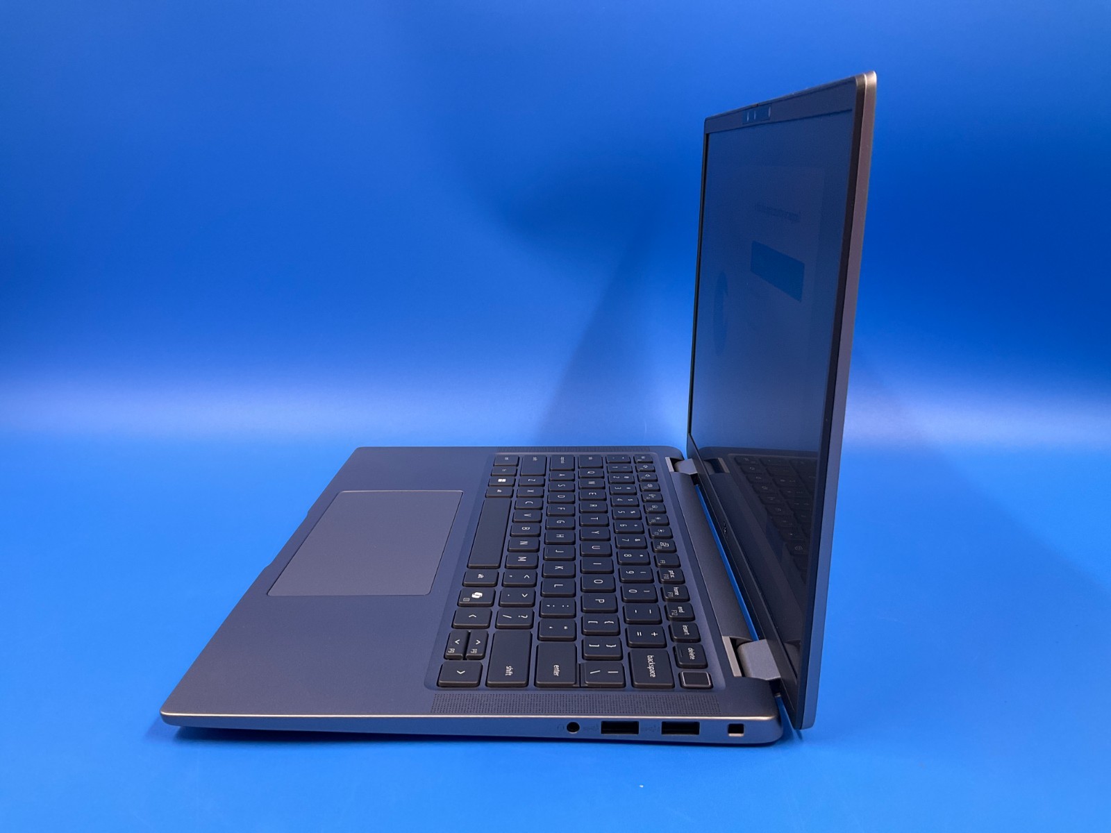 Dell Latitude 7450 U5-135U 16GB 256GB BT5.4 WiFi7 14F W11P VPWD0 ✅ ✅ ✅