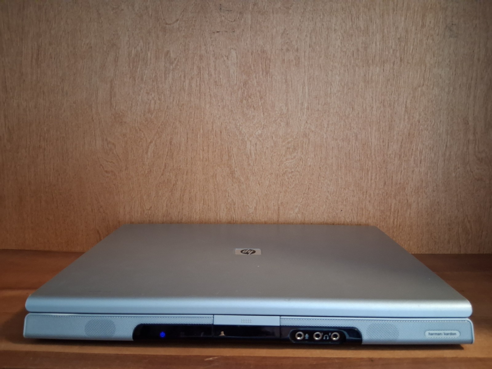 HP Pavilion Laptop DV1000 1.70GHZ 992MB RAM WINDOWS XP