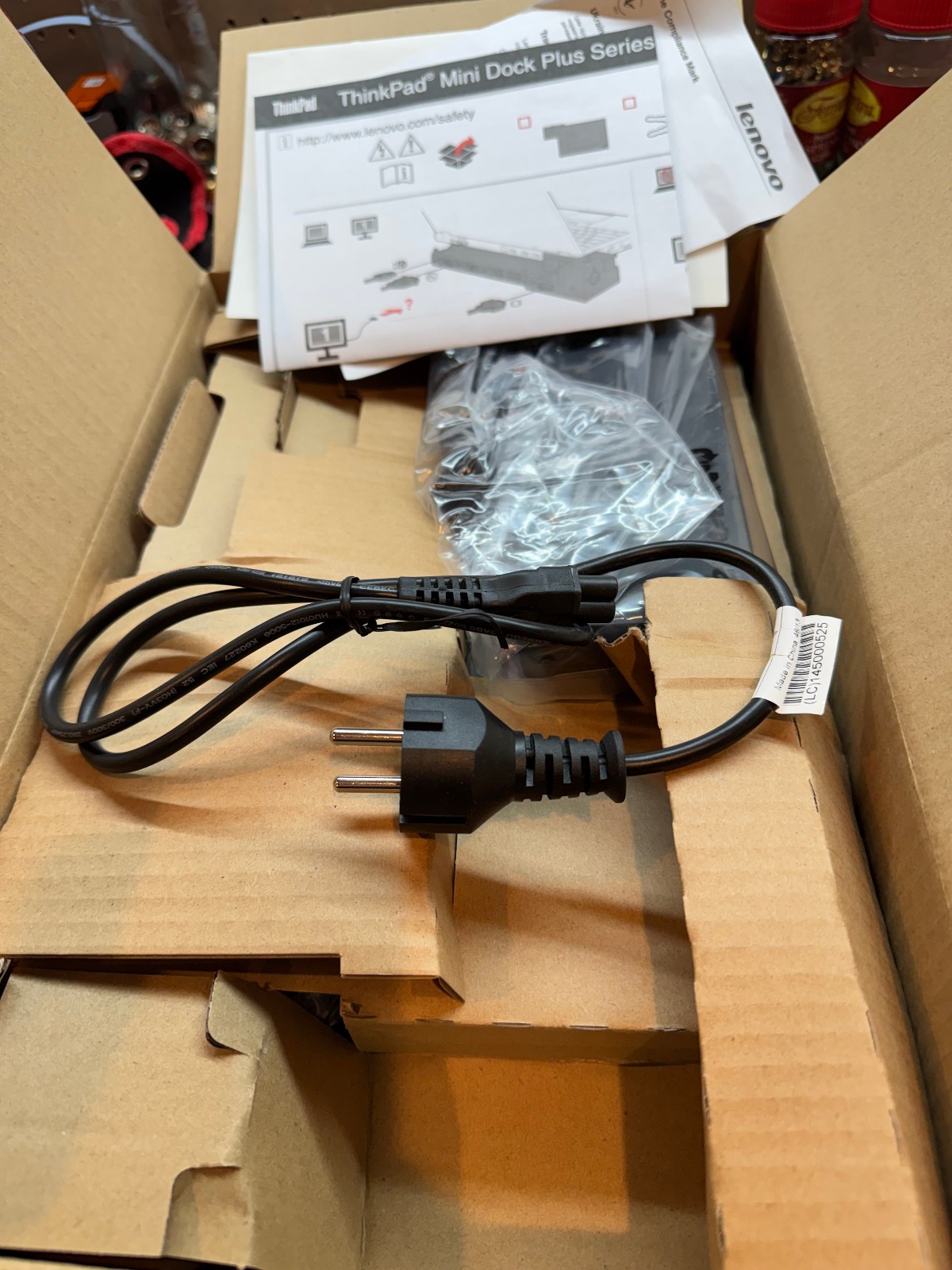 ThinkPad Mini Dock Plus Series 3 w/ USB 3.0 NiB 4338-35G Keys & Power Adapter