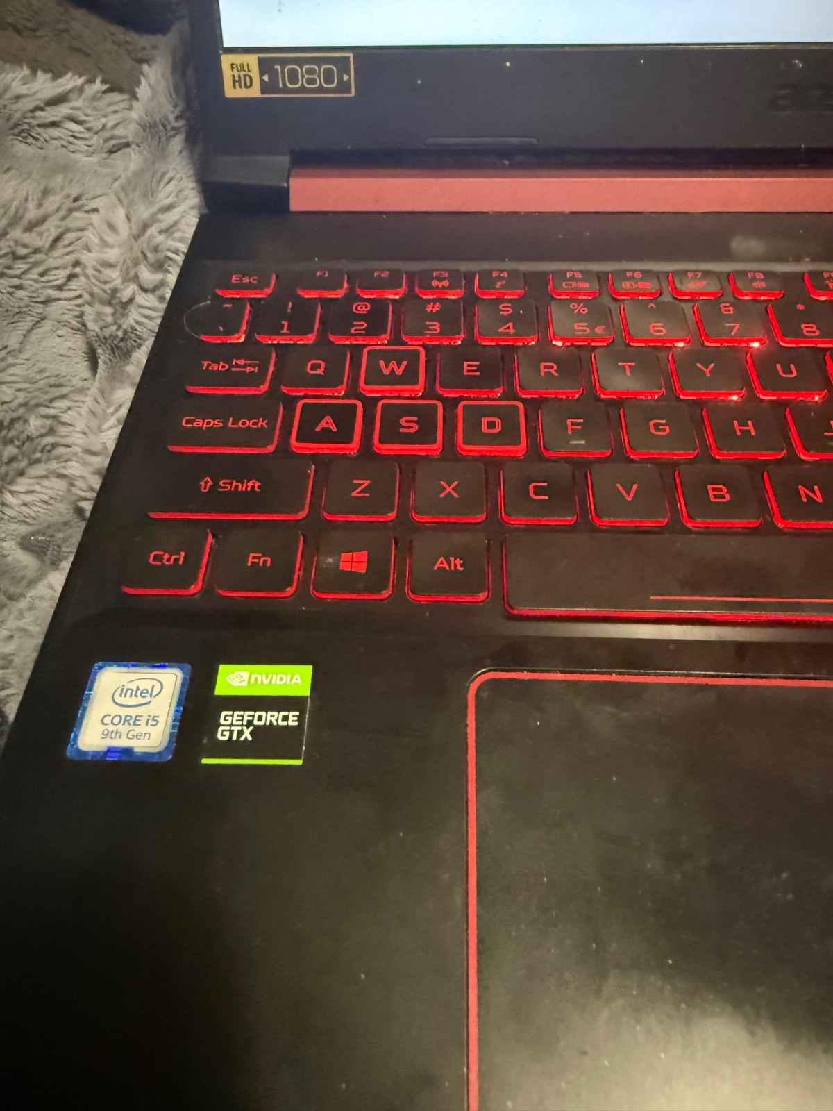 Acer Nitro 5 AN515-57-5700 15.6″ (512GB SSD, Intel Core i5-11400H, 2.7GHz, 16GB